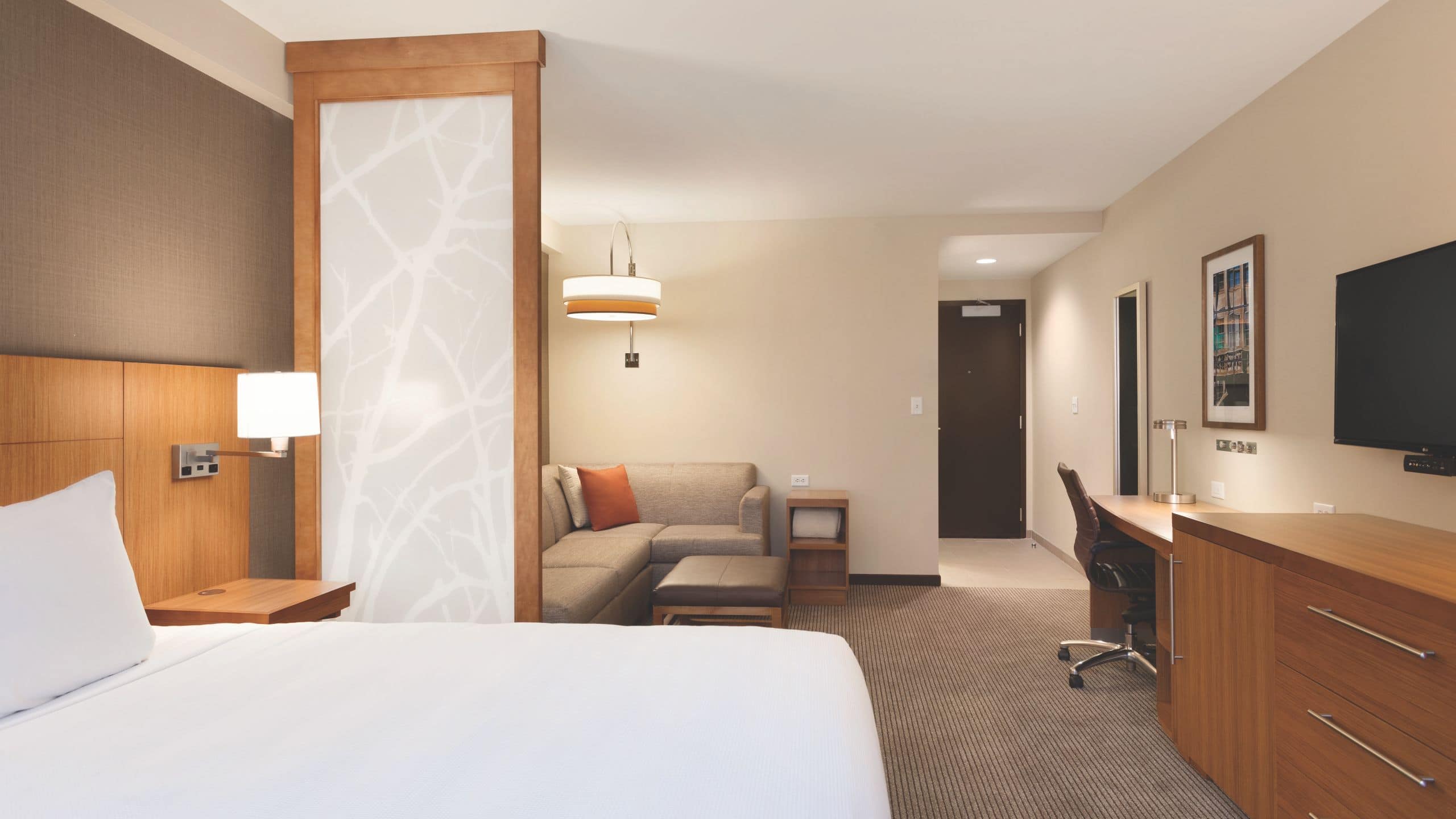 King Bed (With Sofa Bed) - Image 3