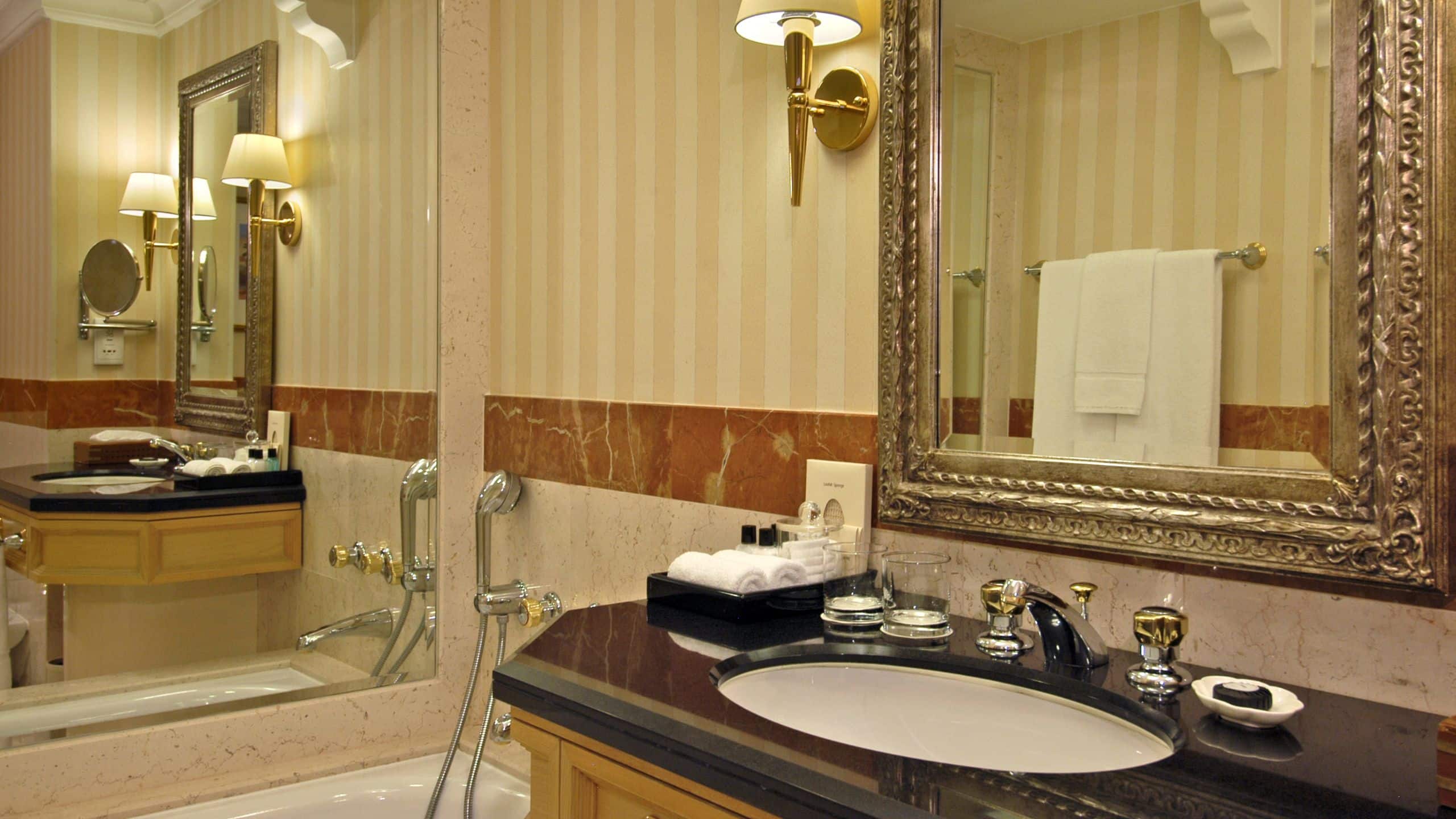 Grand Hyatt Muscat - Image 3