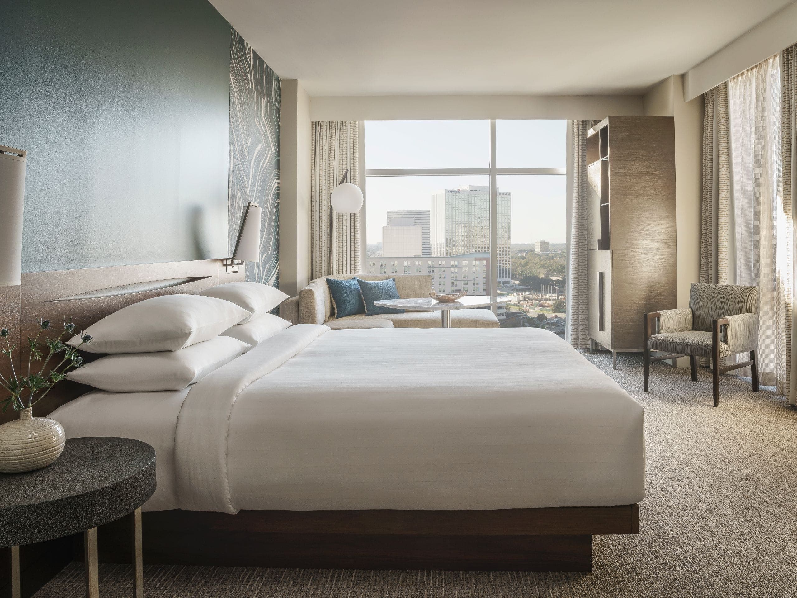 Hyatt Regency Houston/Galleria - Image 1