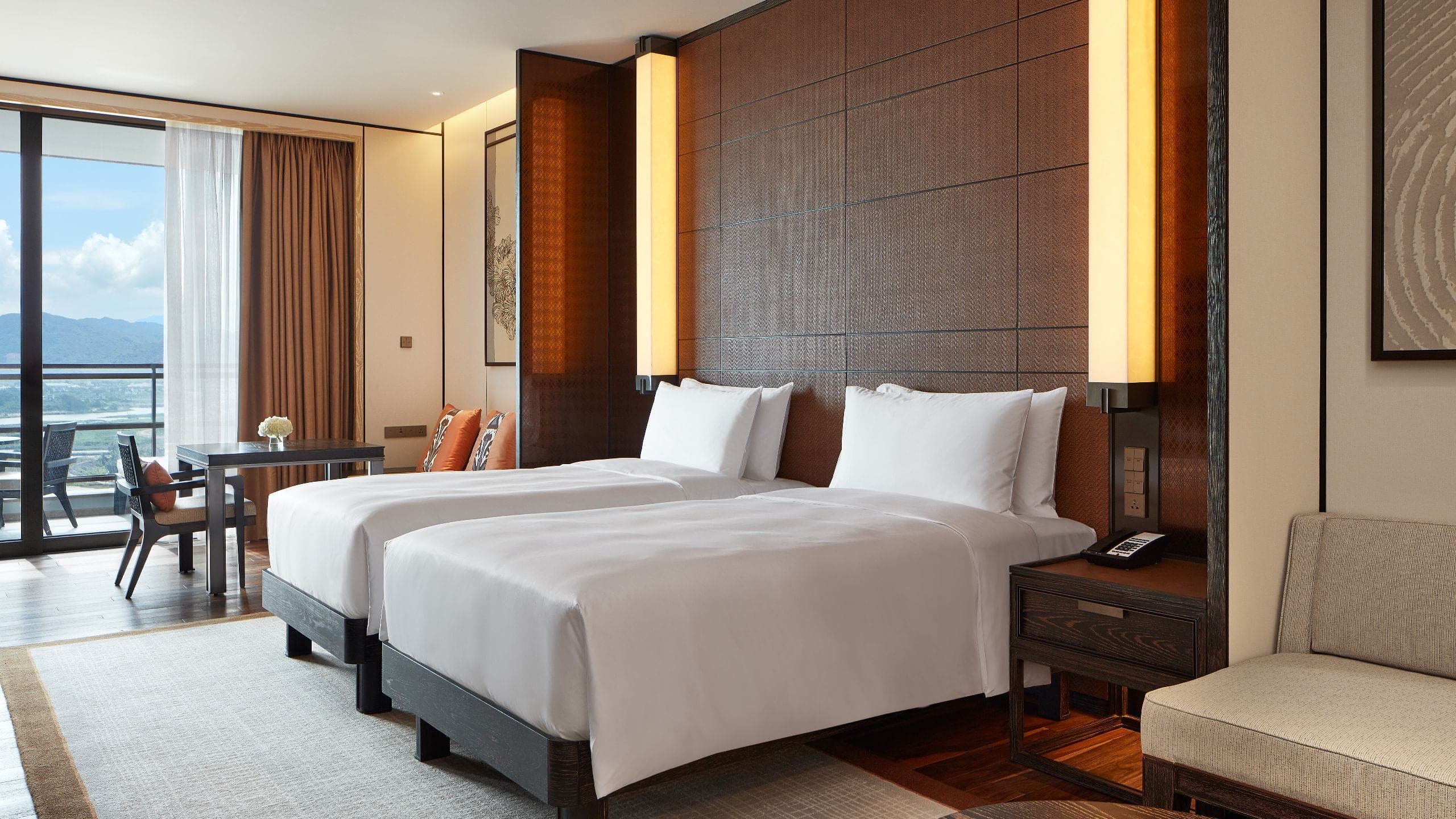 2 Twin Beds - Image 1