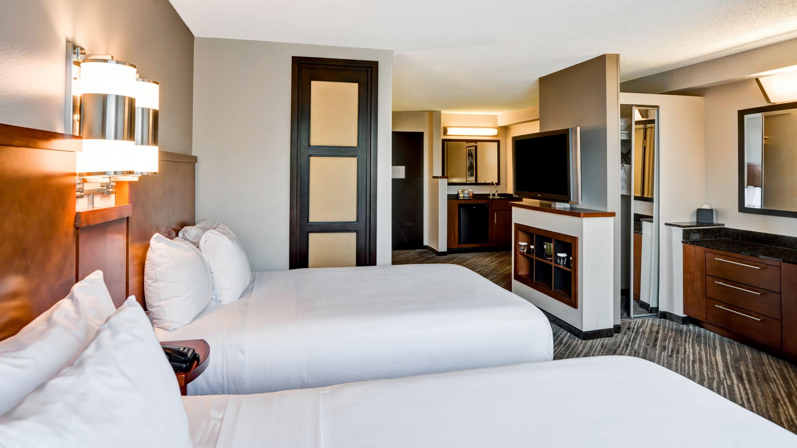 Two Double Beds (With Sofa Bed) - Image 1