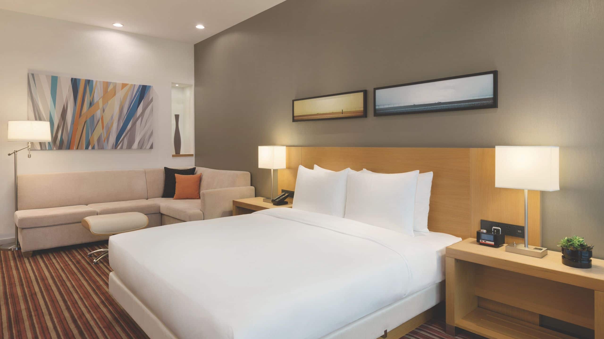 Hyatt Place Shenzhen Airport - Image 2