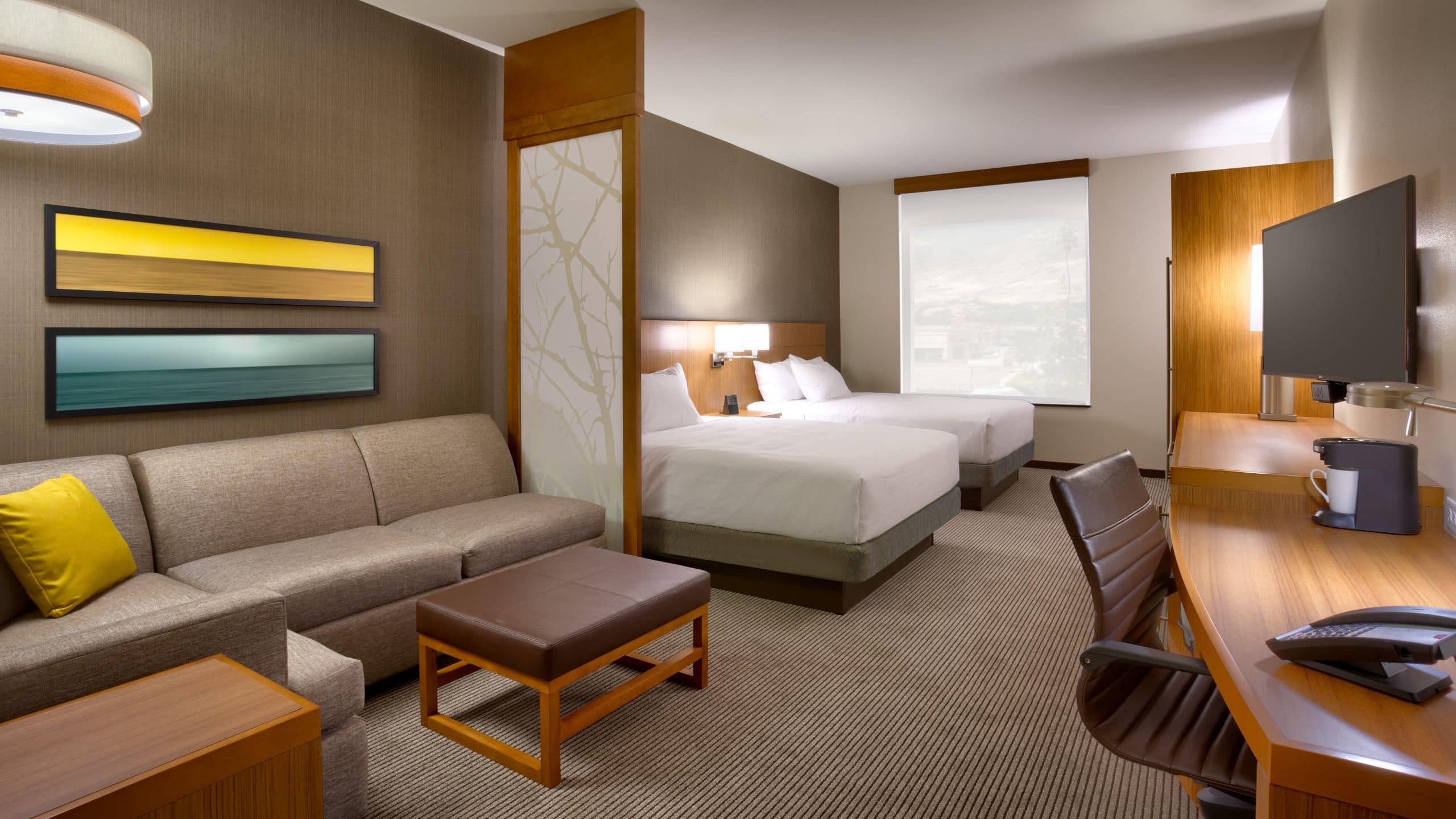 Two Queen Beds (with sofa bed) - Image 1