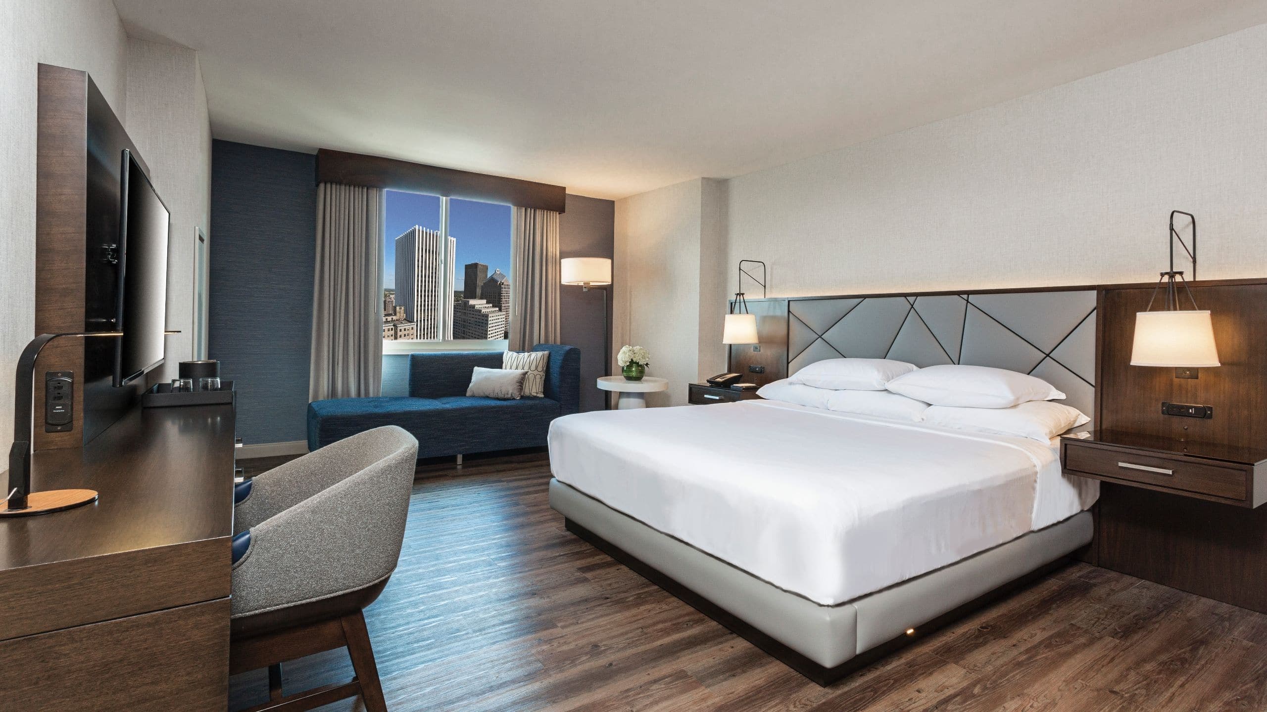 Hyatt Regency Rochester - Image 2