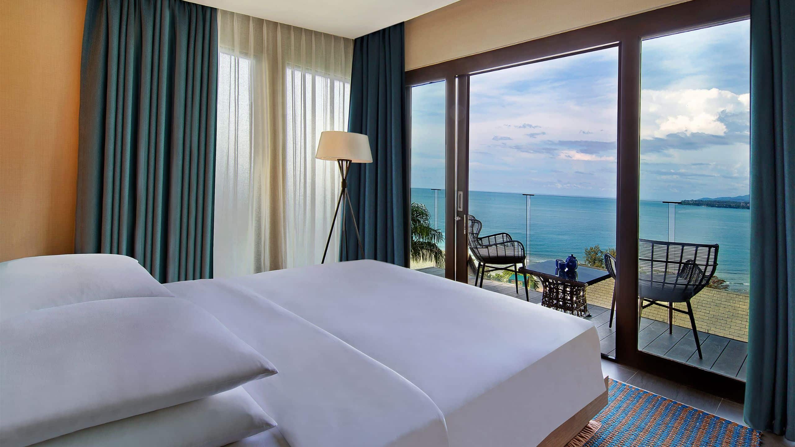 Hilltop Ocean View Suite, 1 King Bed - Image 1