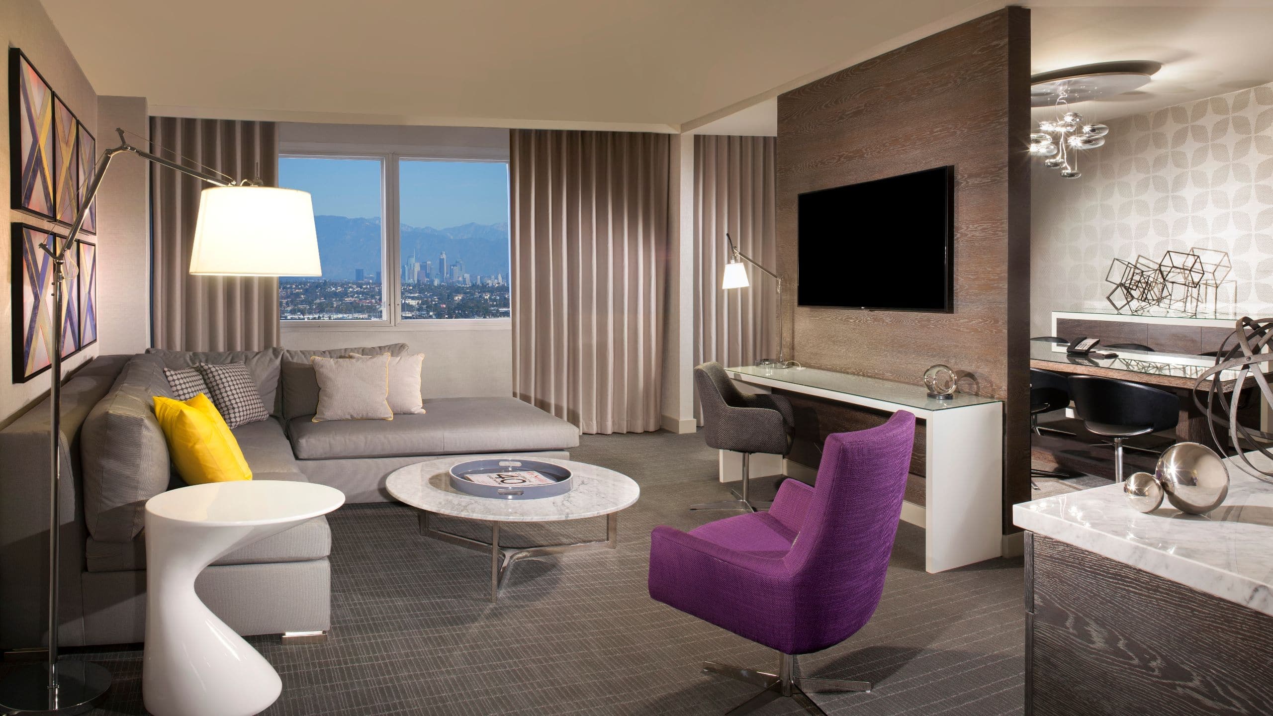 Hyatt Regency Los Angeles International Airport - Image 4