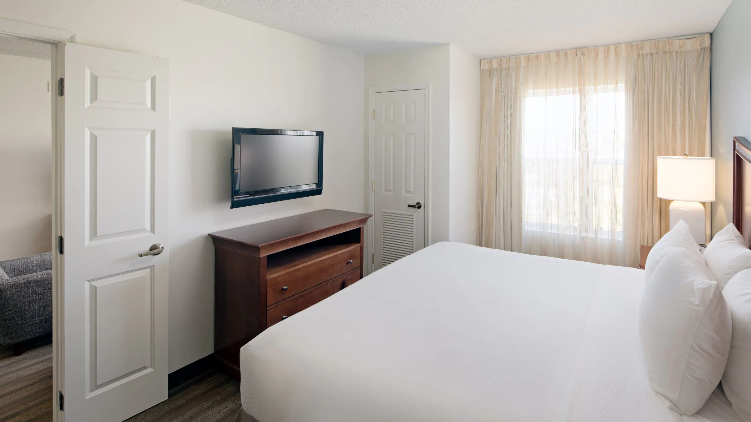 Two Bedroom King/King Suite - Image 5