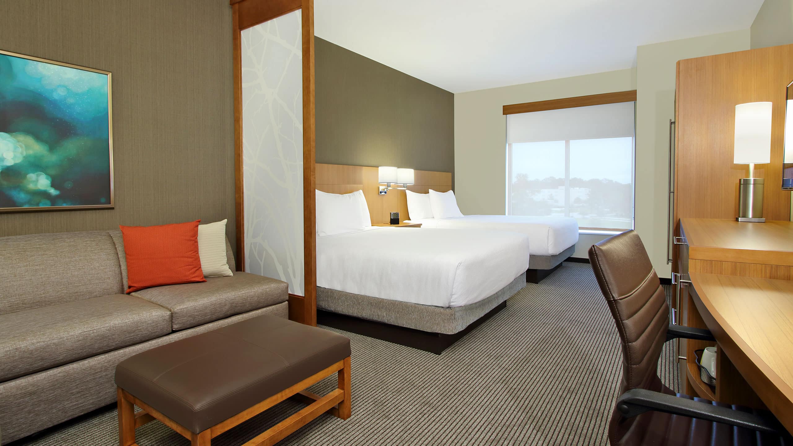 Two Queen Beds - Image 1