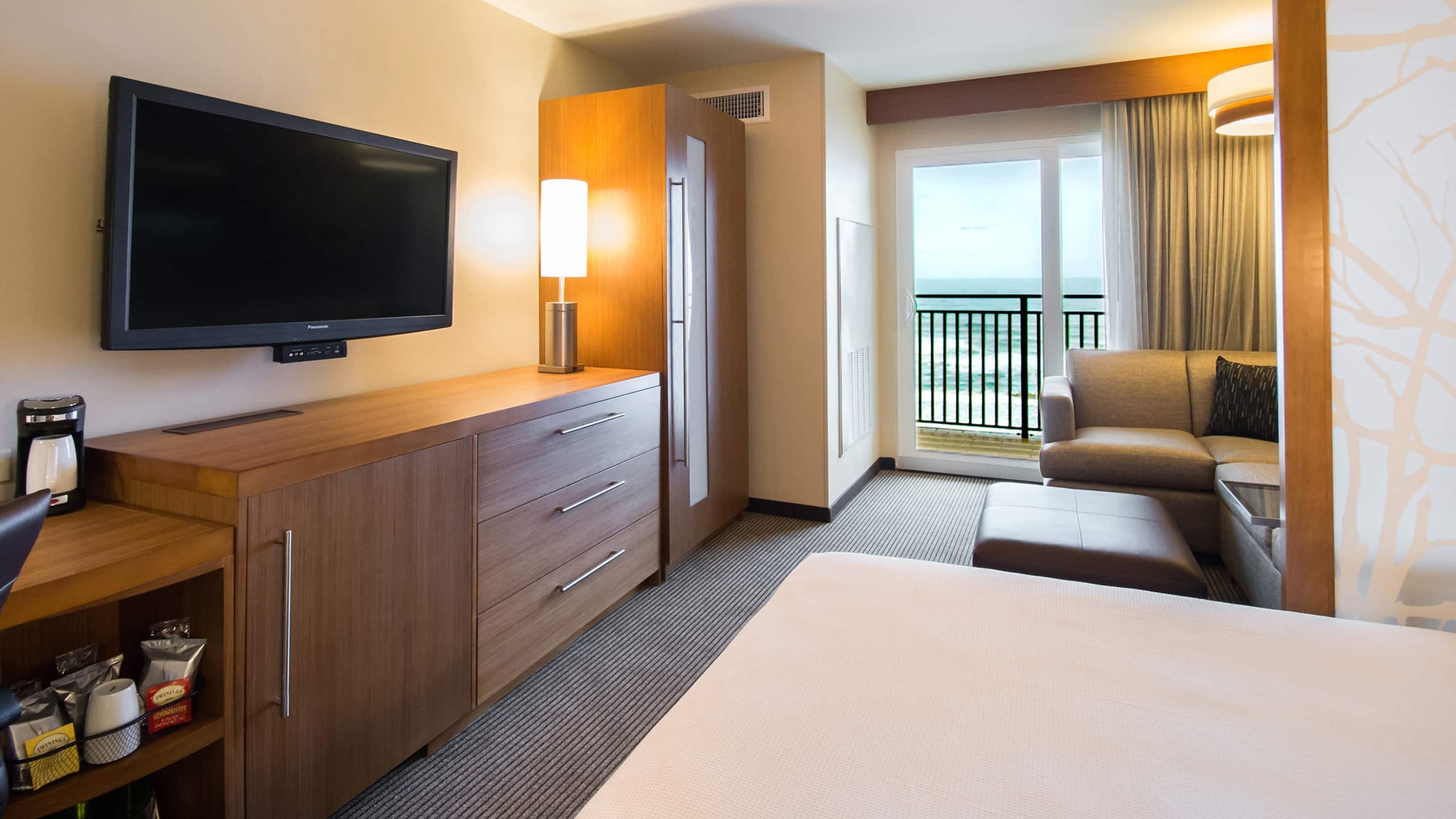 Hyatt Place Daytona Beach - Oceanfront - Image 3