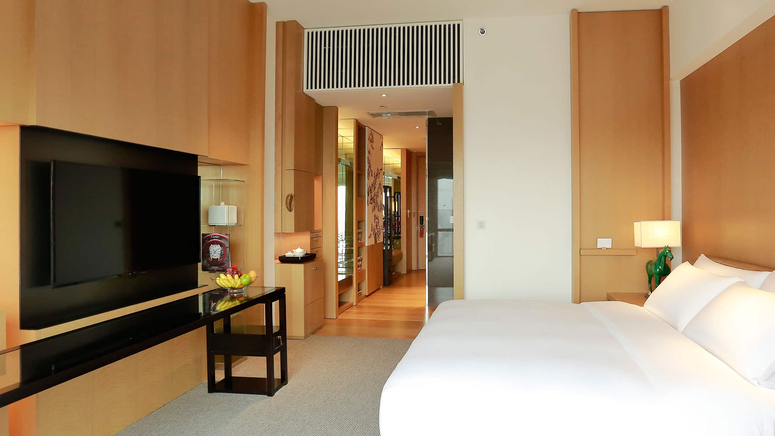 1 King Bed - Image 2