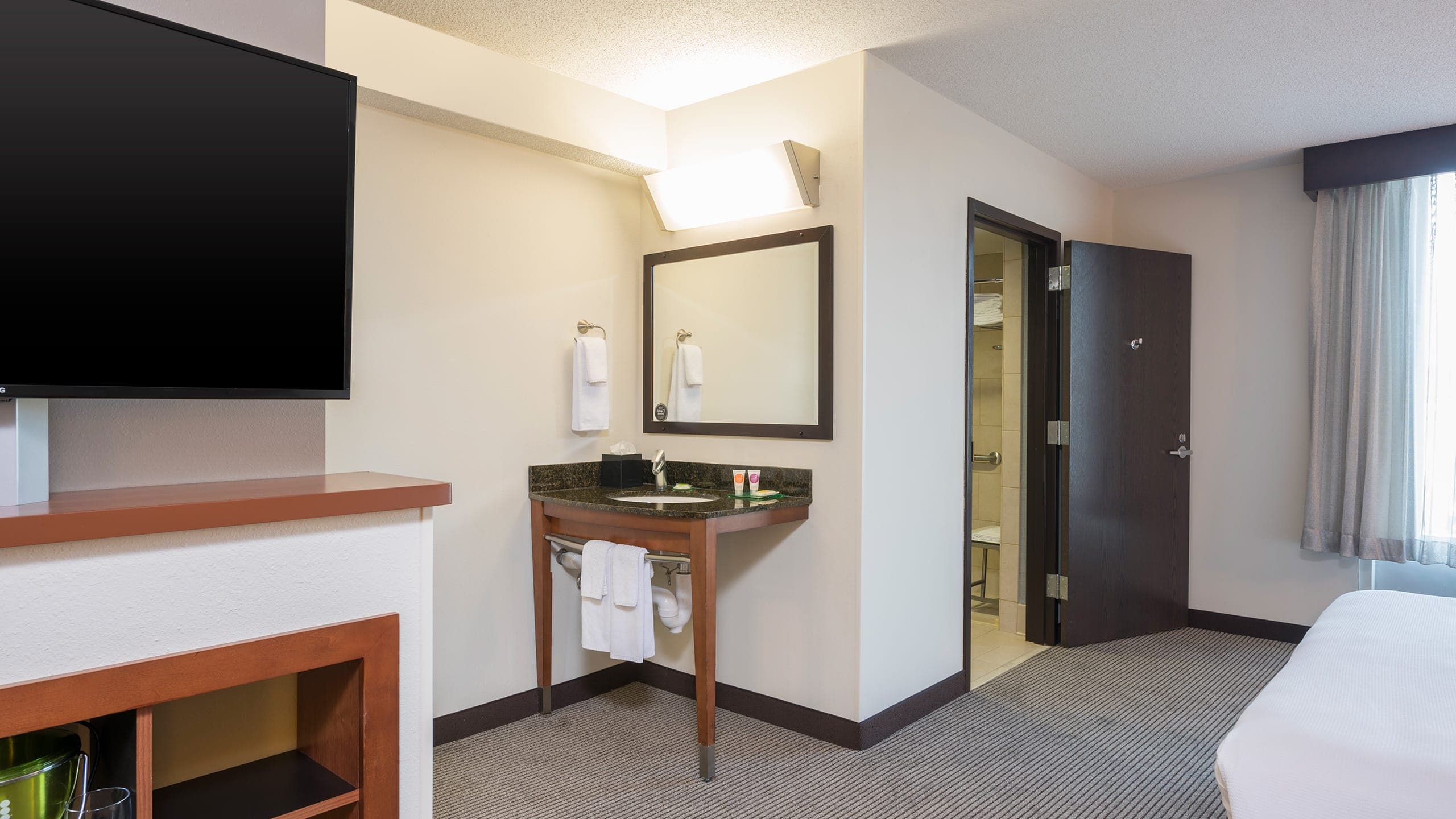 Hyatt Place Lexington - Image 3