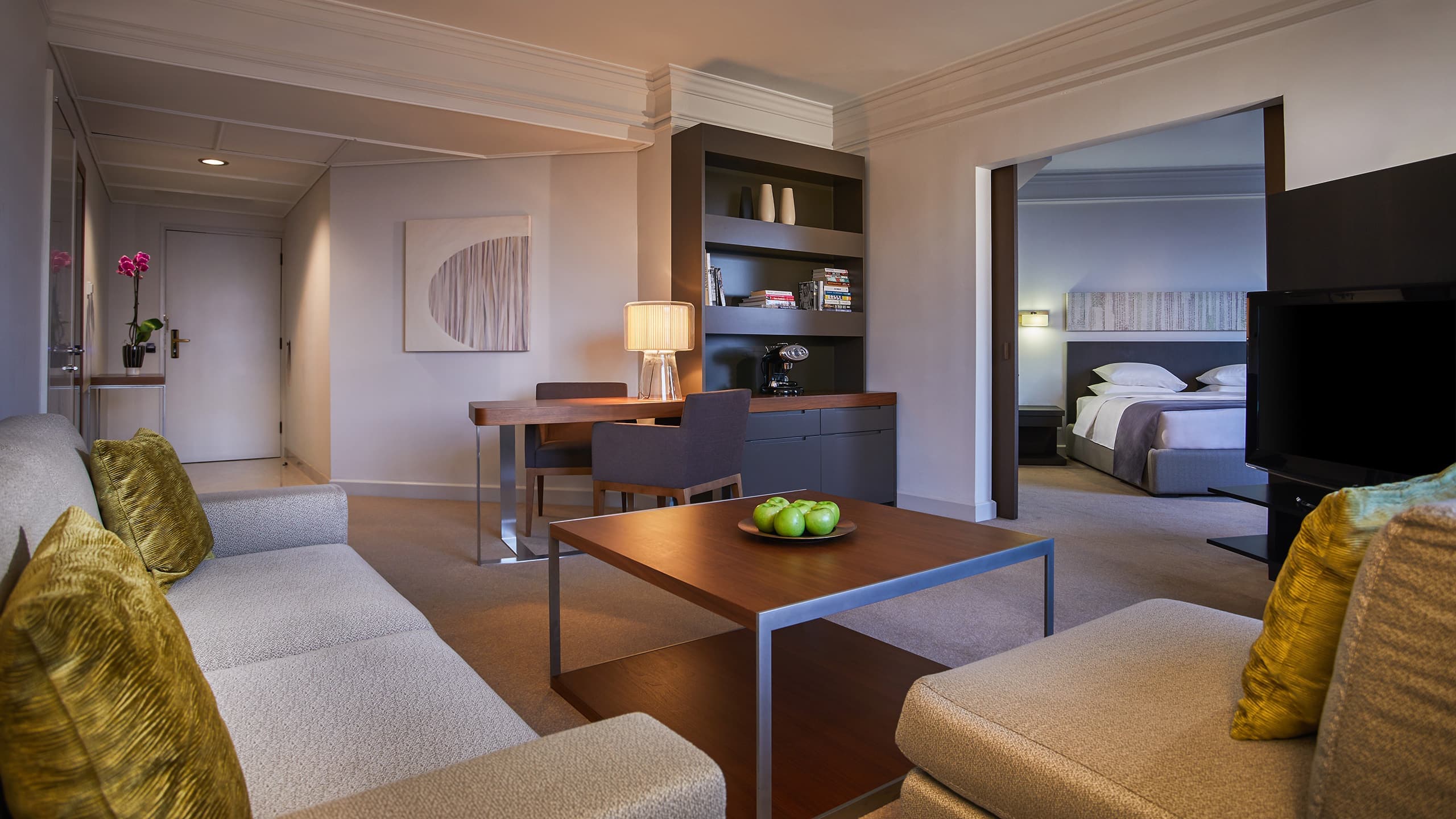 Regency Suite King - Image 2