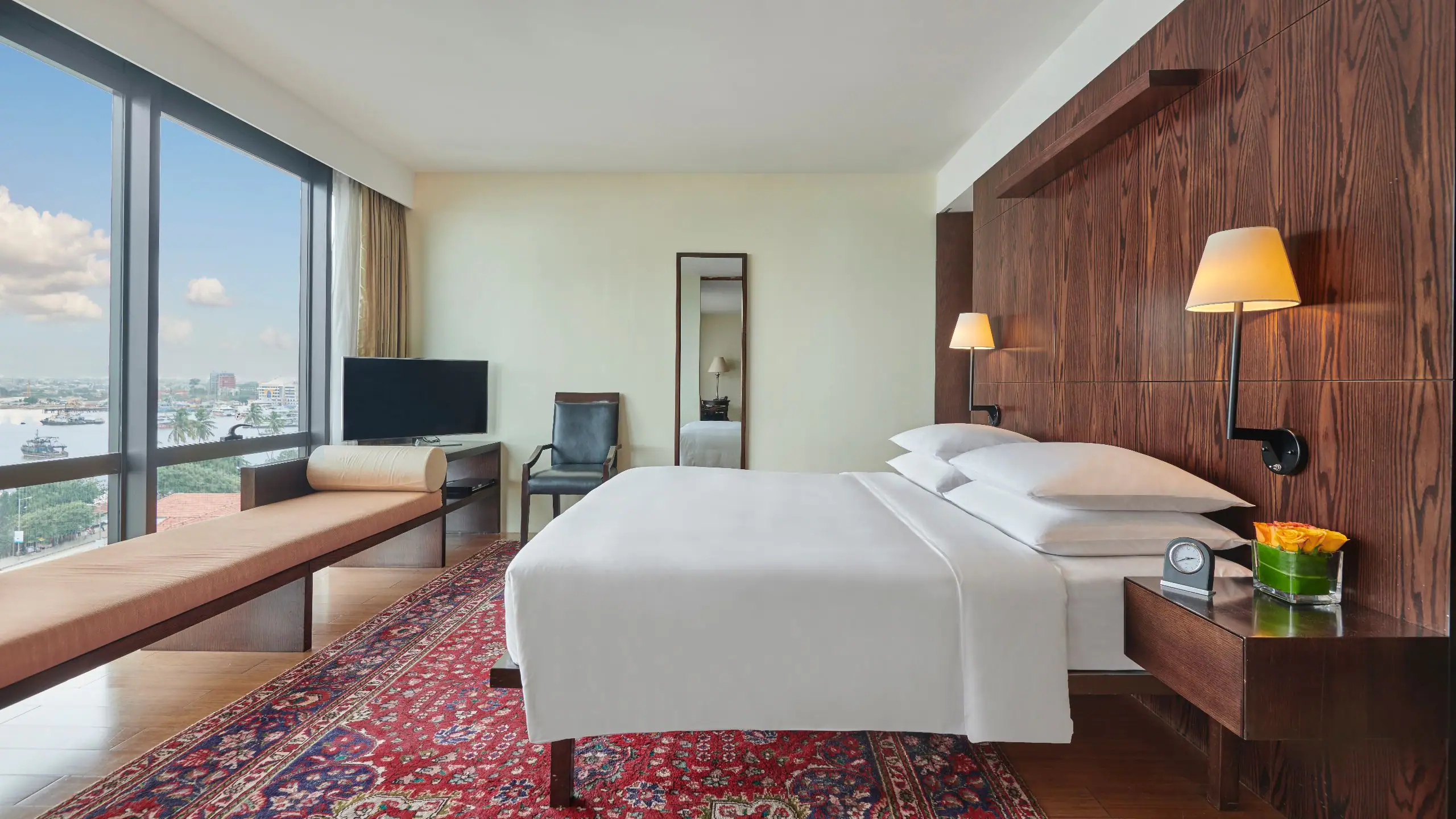 Regency Suite King City View With Balcony - Image 1