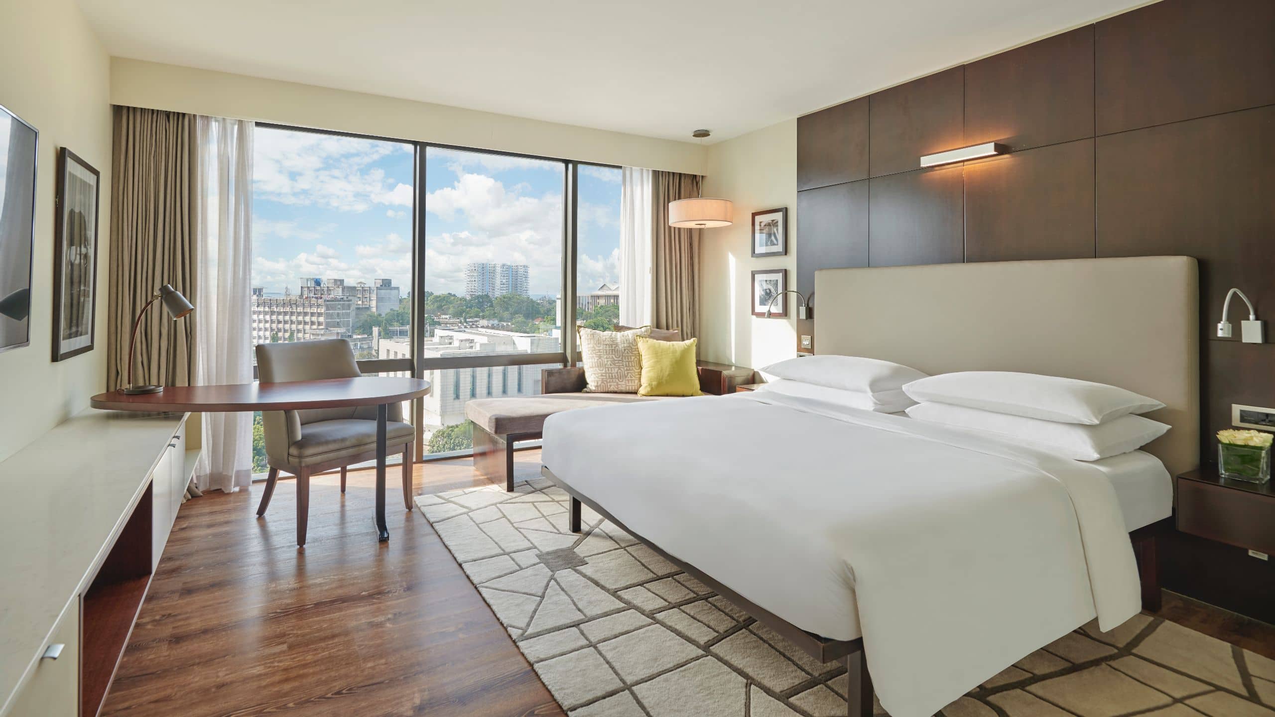 1 King Bed - Image 1