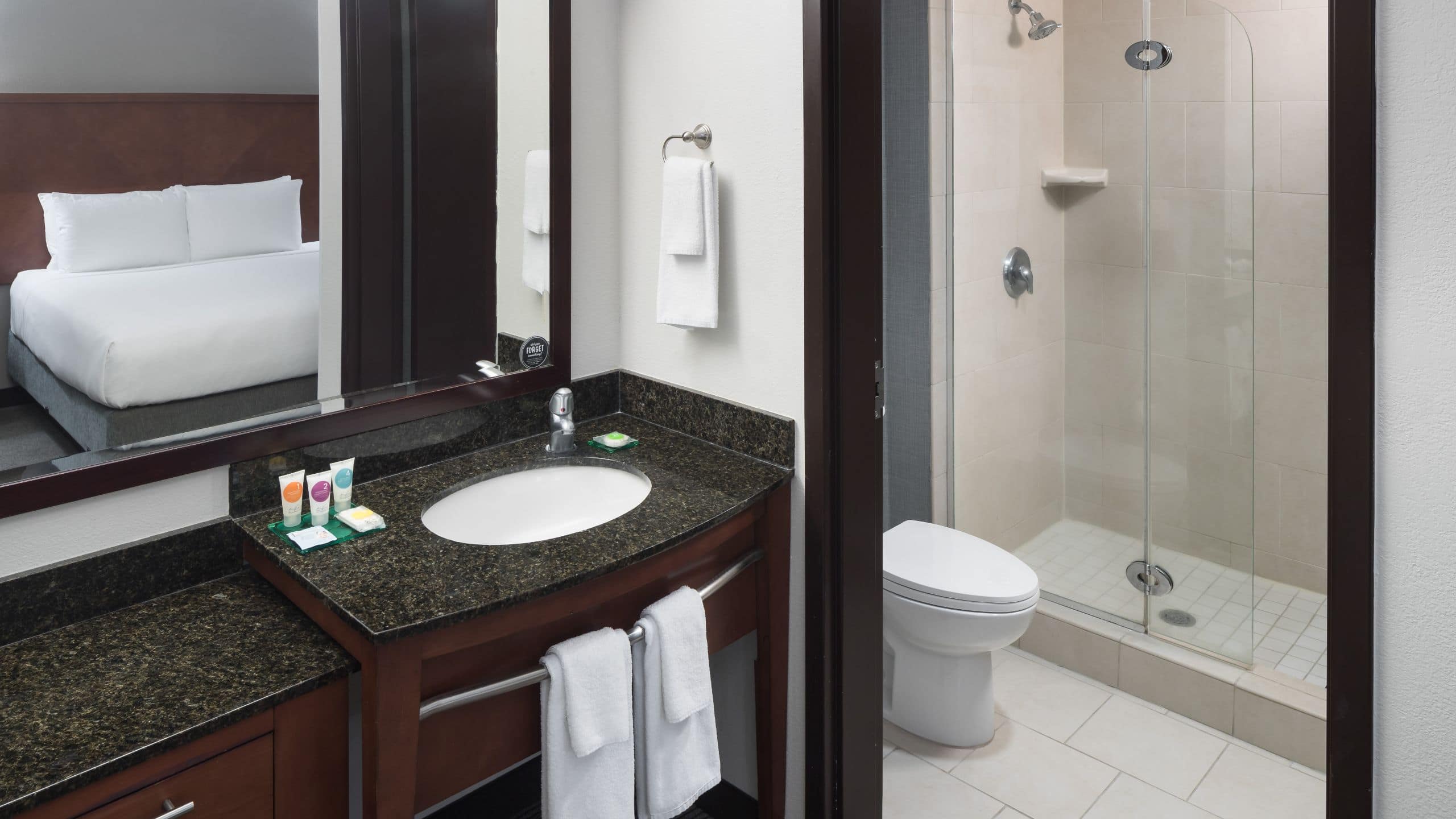 King Bed (with sofa bed) - Image 4