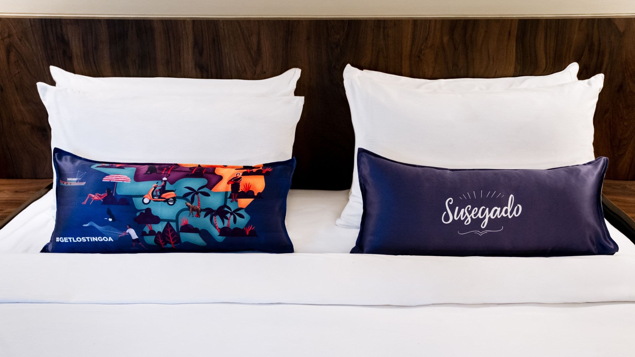 1 King Bed - Image 4