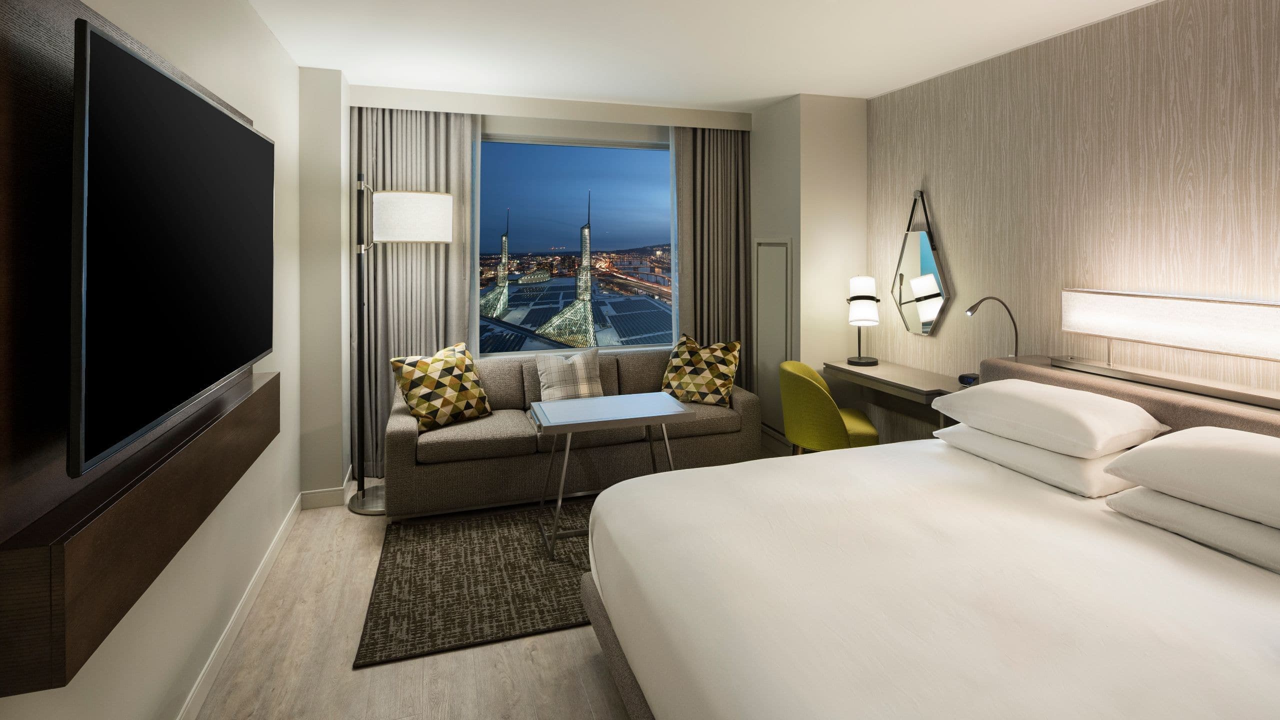 Standard | King Bed - Image 3