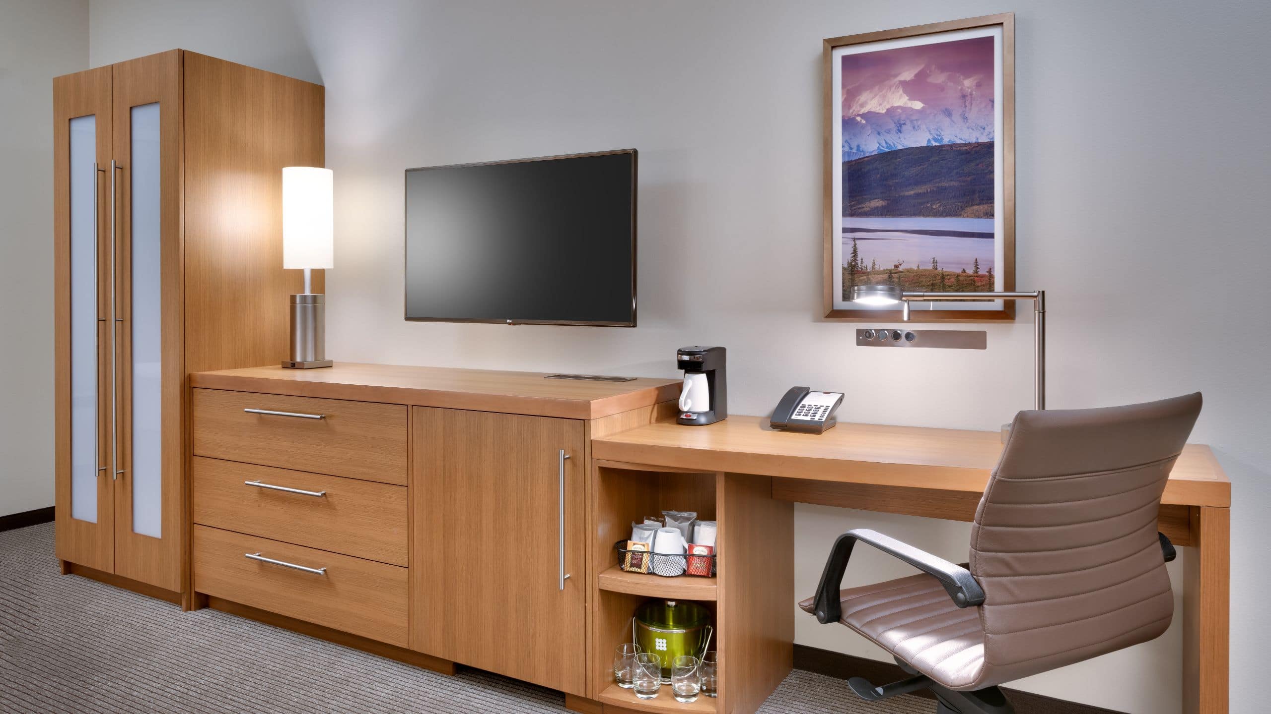 Two Queen Beds (Plus Sofa Bed) - Image 2