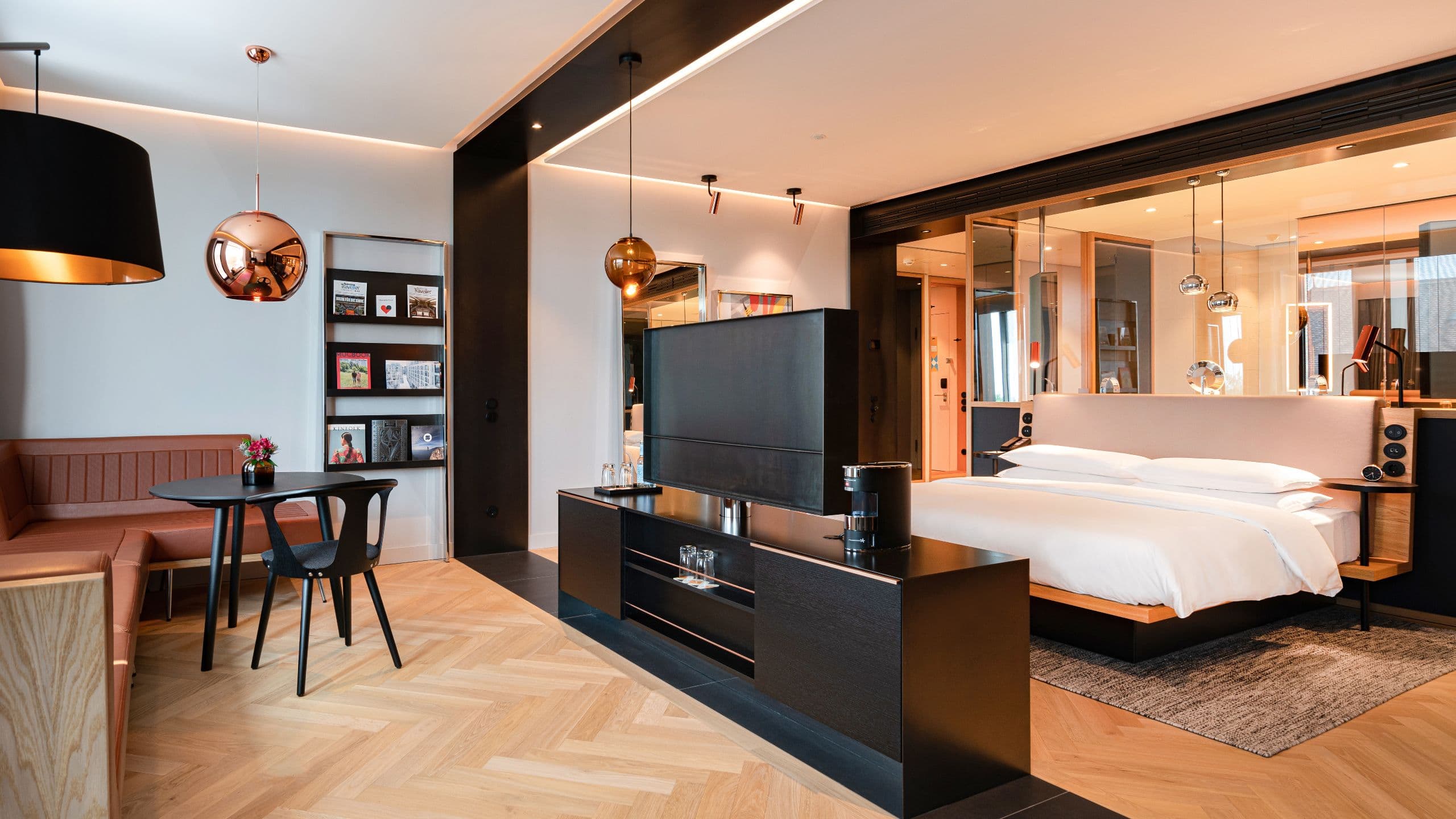 Junior Suite - Image 1