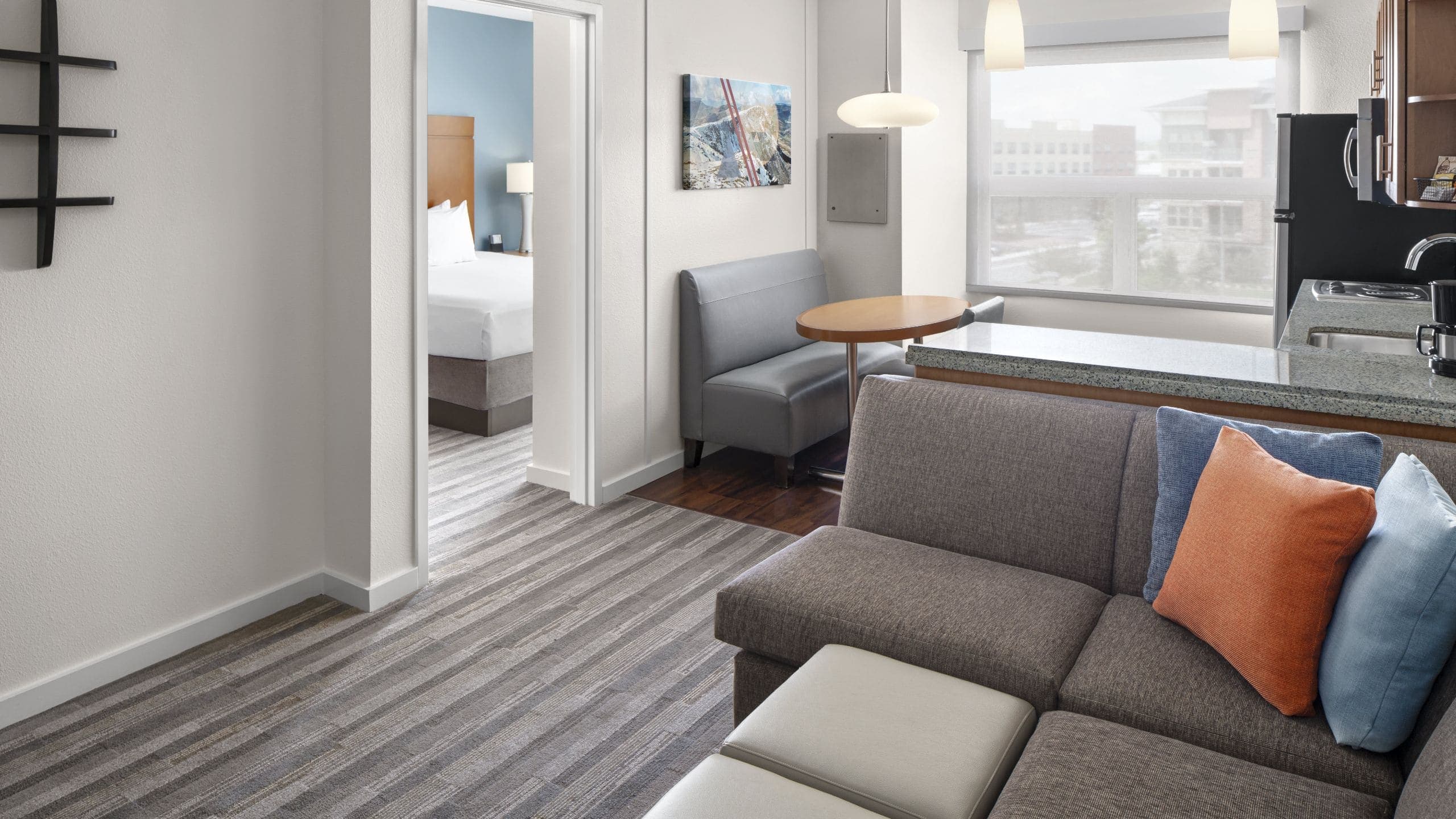 One Bedroom King Suite - Image 1