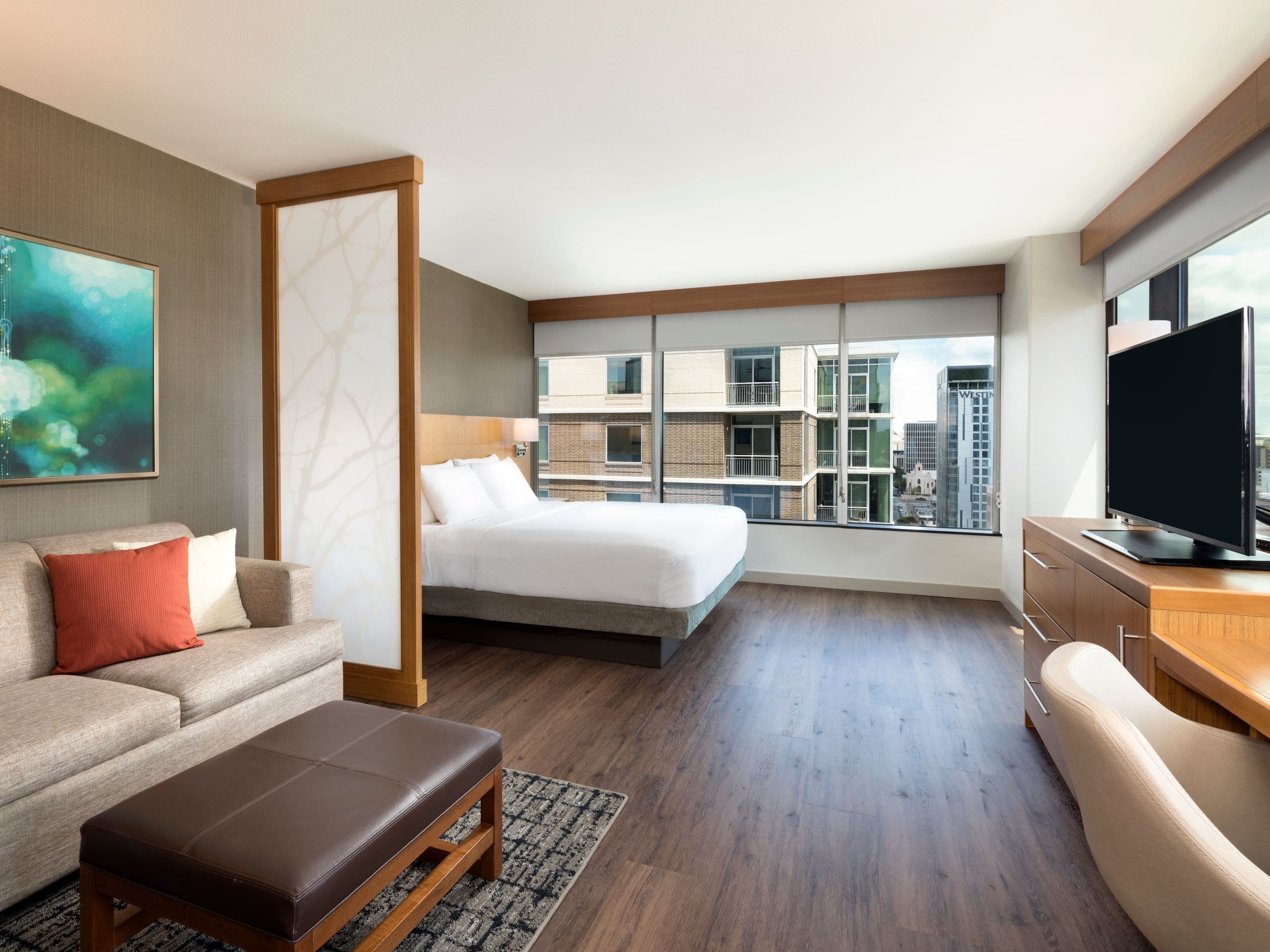 Hyatt Place Austin Downtown - Image 1