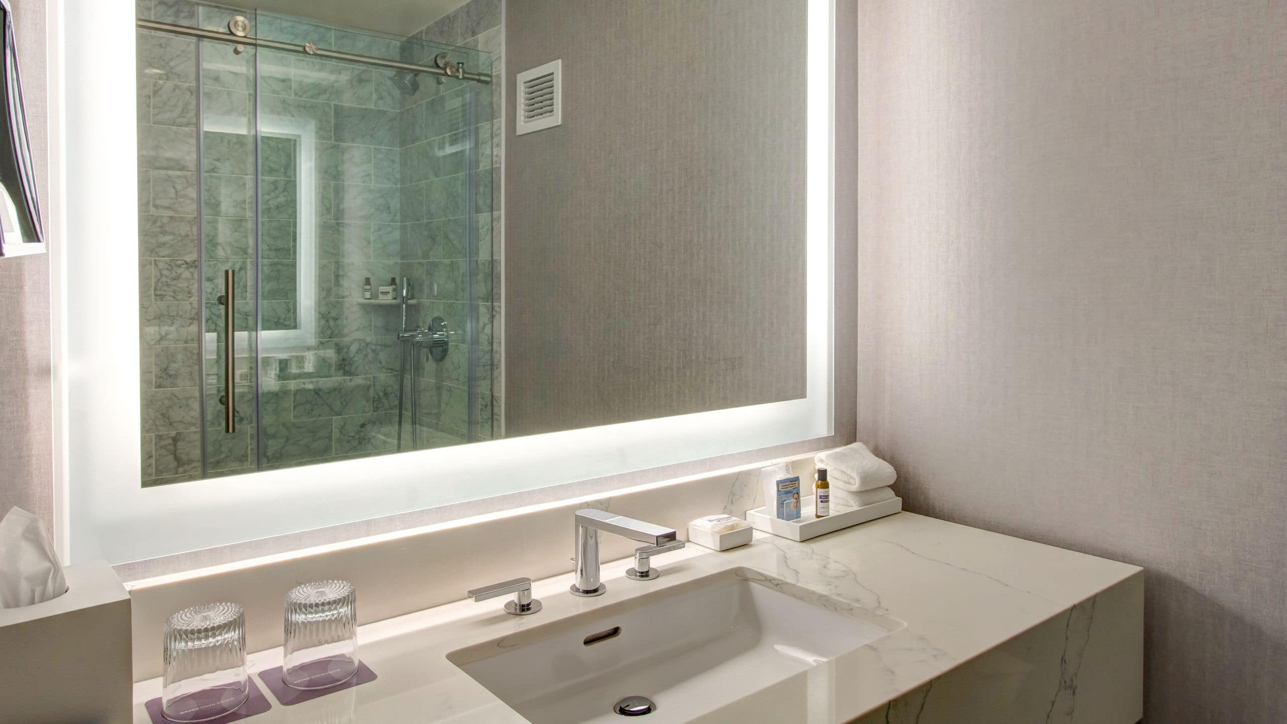 Hyatt Regency Newport Beach West - Image 4