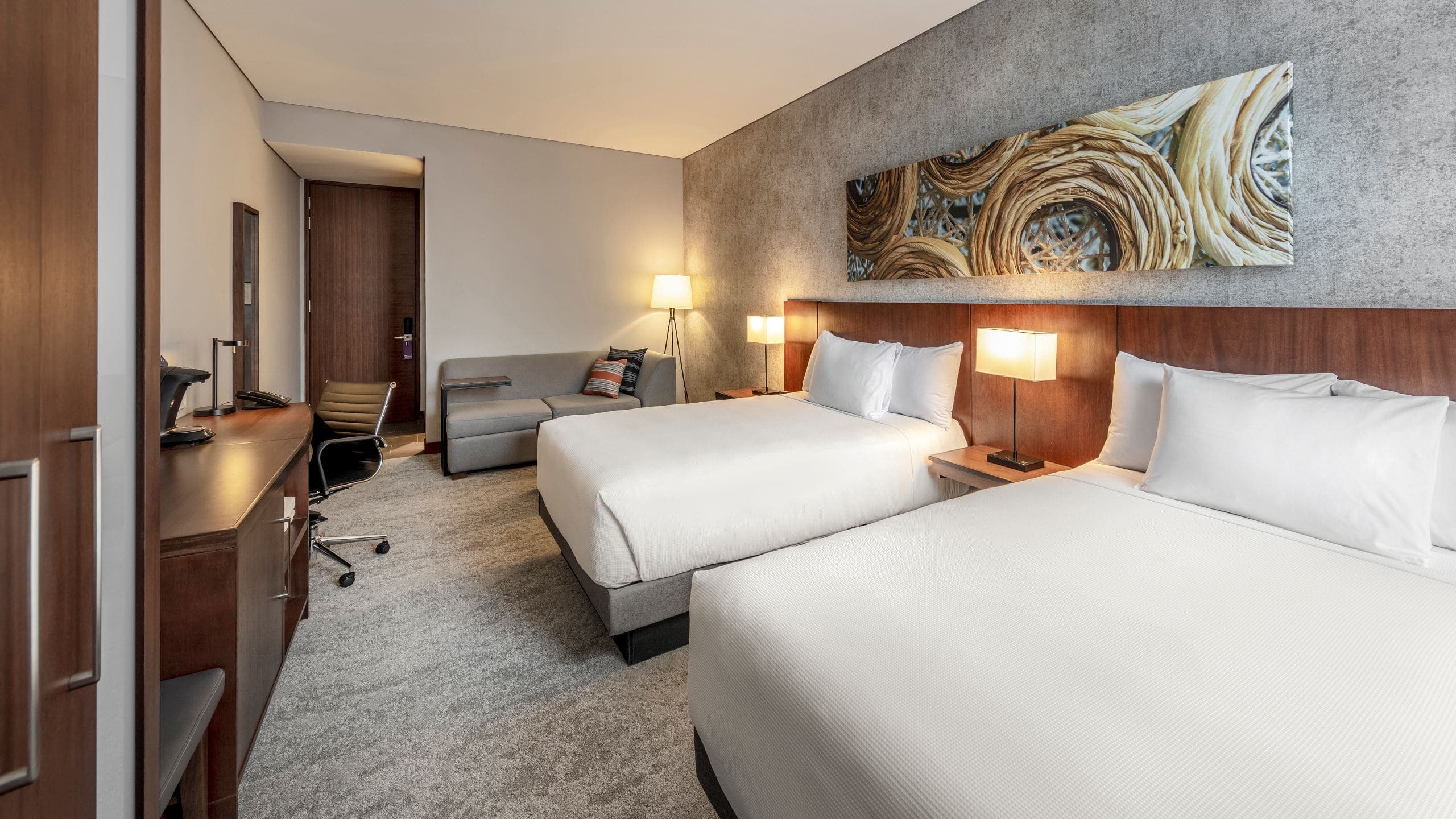 Two Queen Beds (plus sofa bed) - Image 1