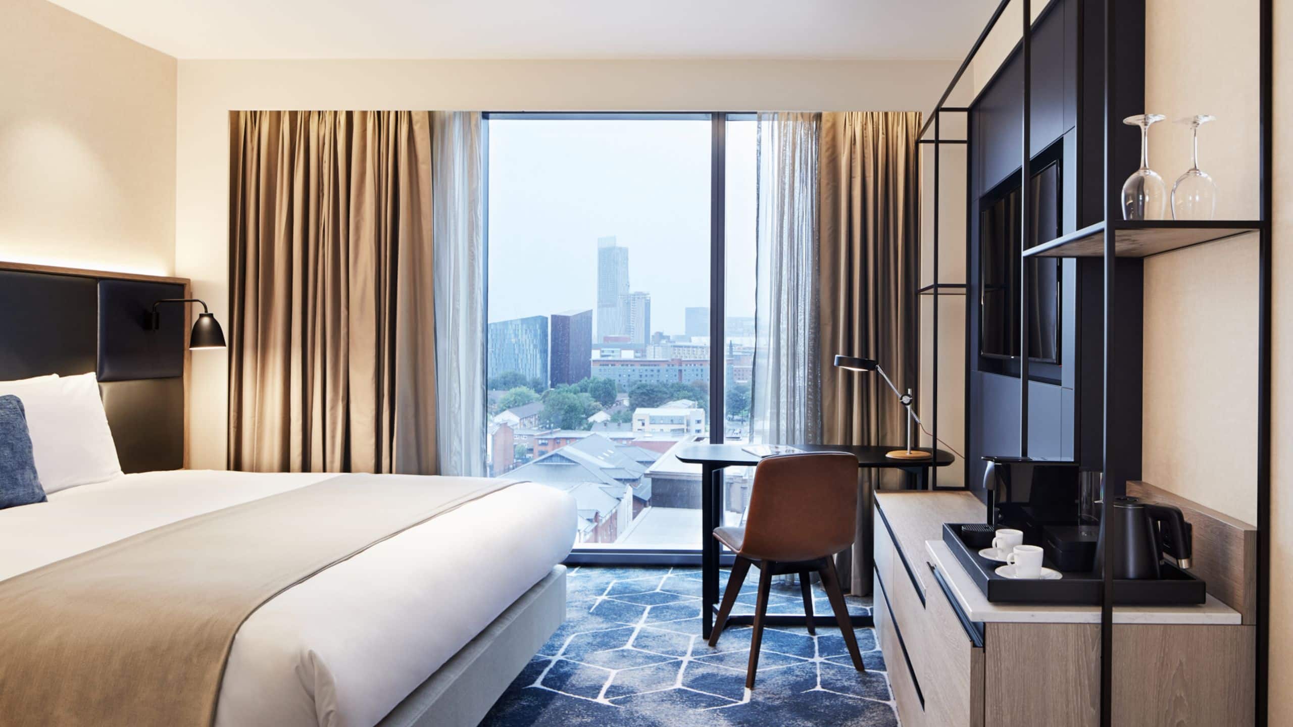 Hyatt Regency Manchester - Image 3