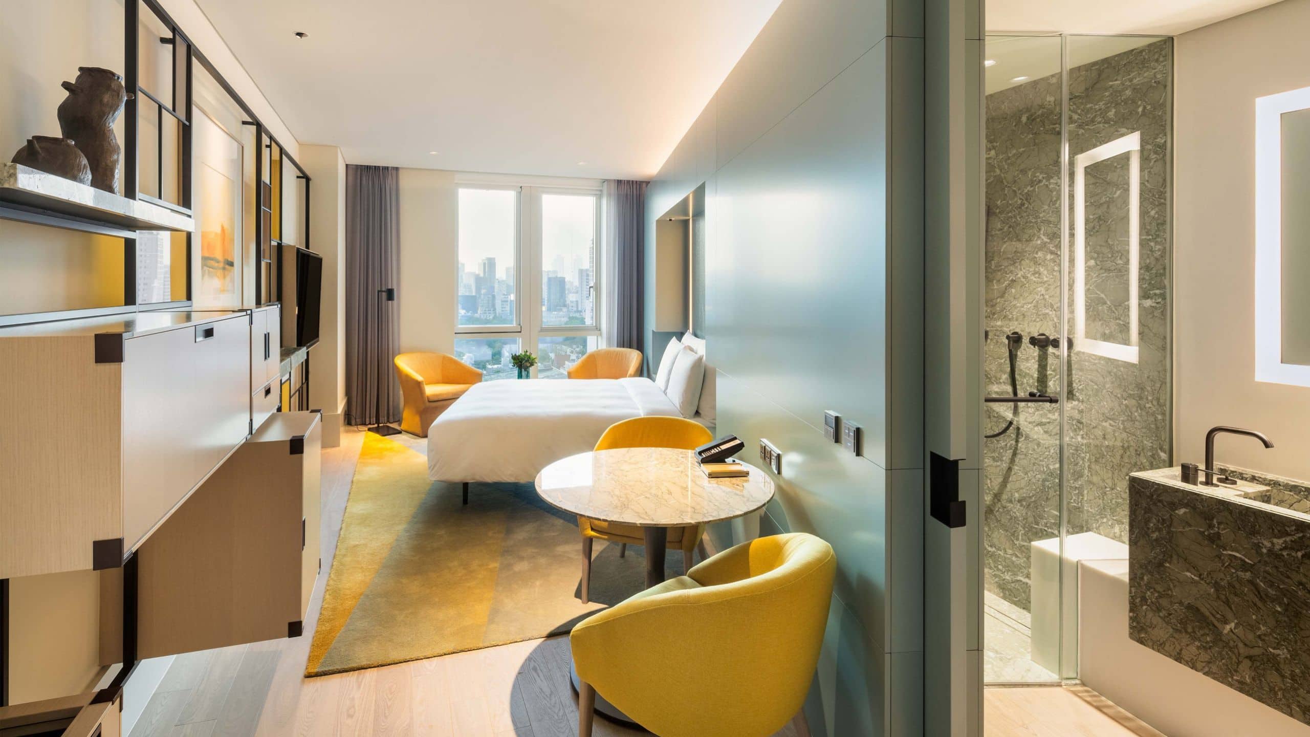 1 King Bed - Image 1