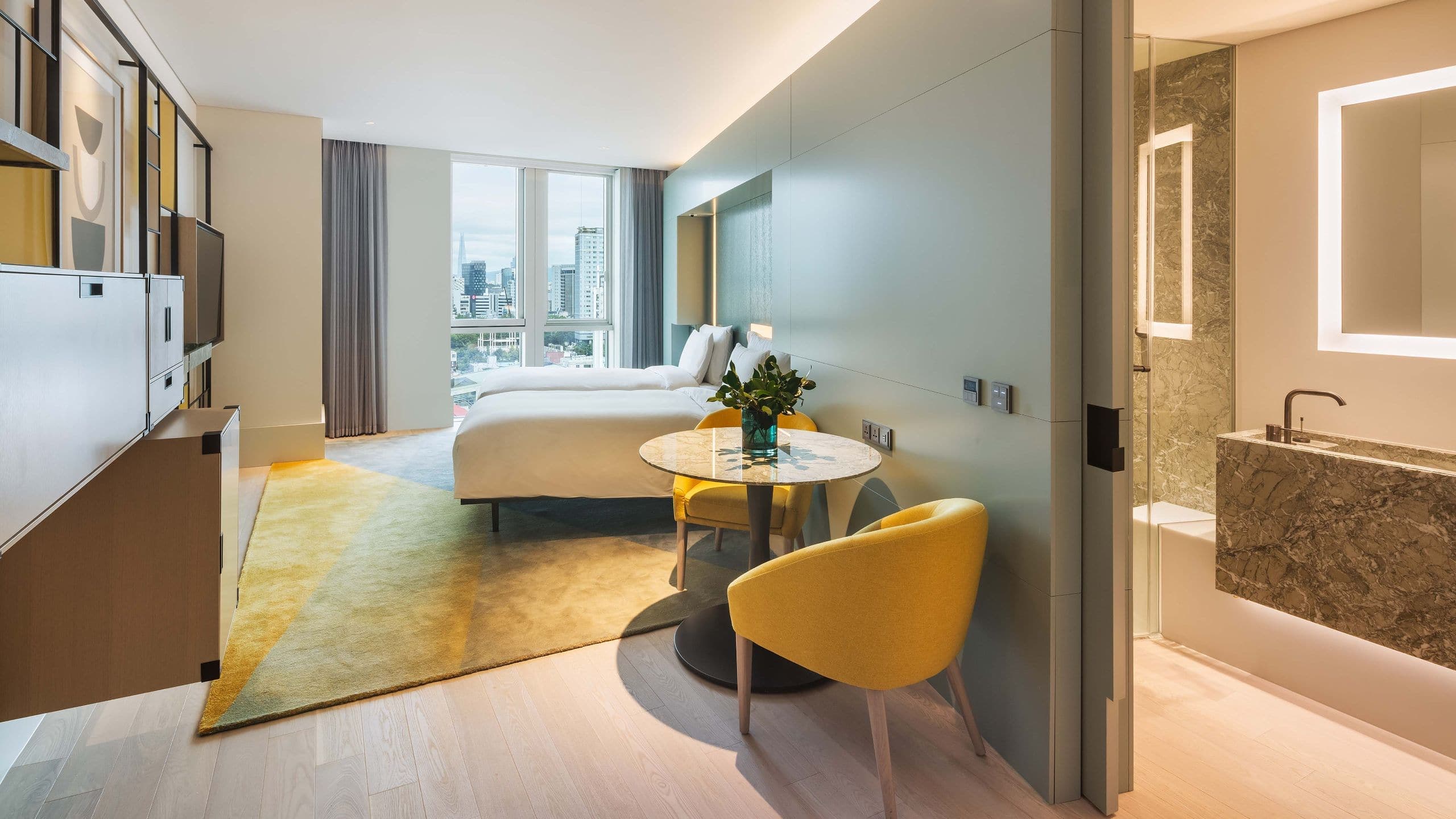 2 Twin Beds - Image 1