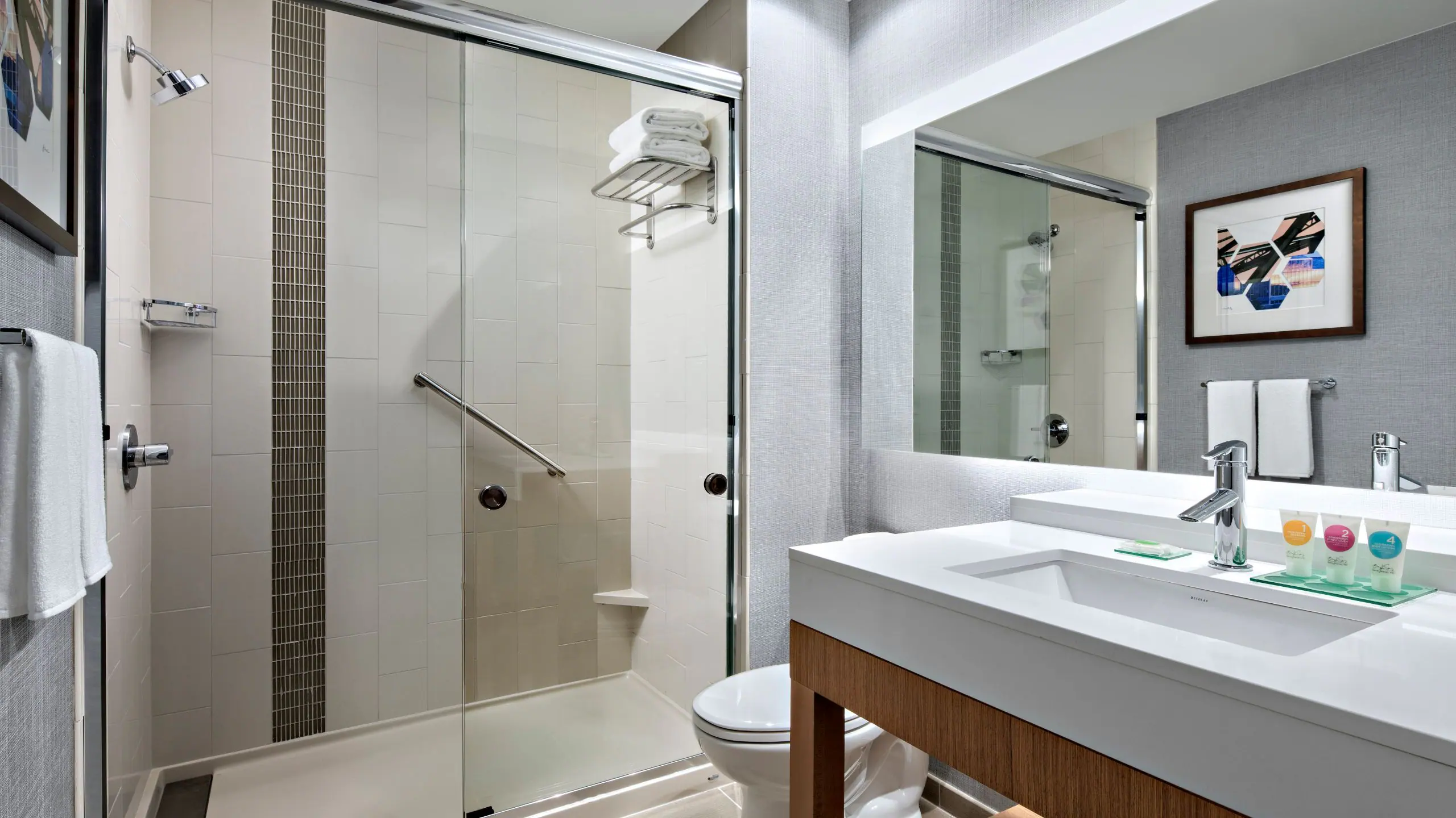 Standard | Two Queen Beds (Plus Sofa Bed) - Image 3