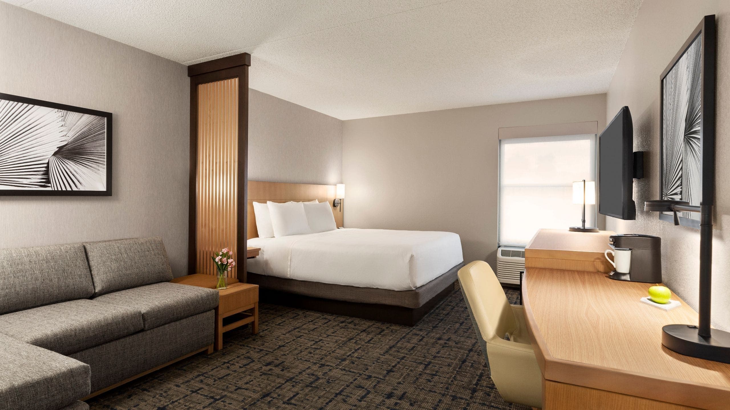 Hyatt Place Tucson-Central - Image 4