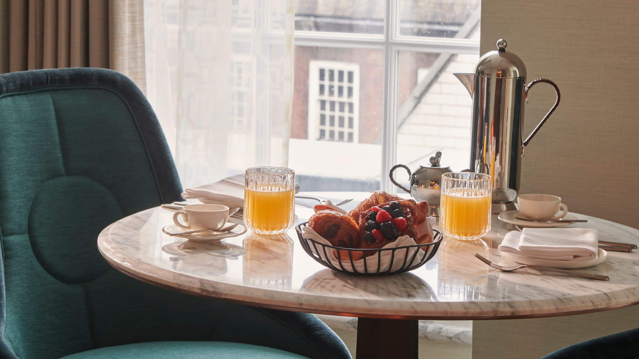 Sherlock Suite - Image 4