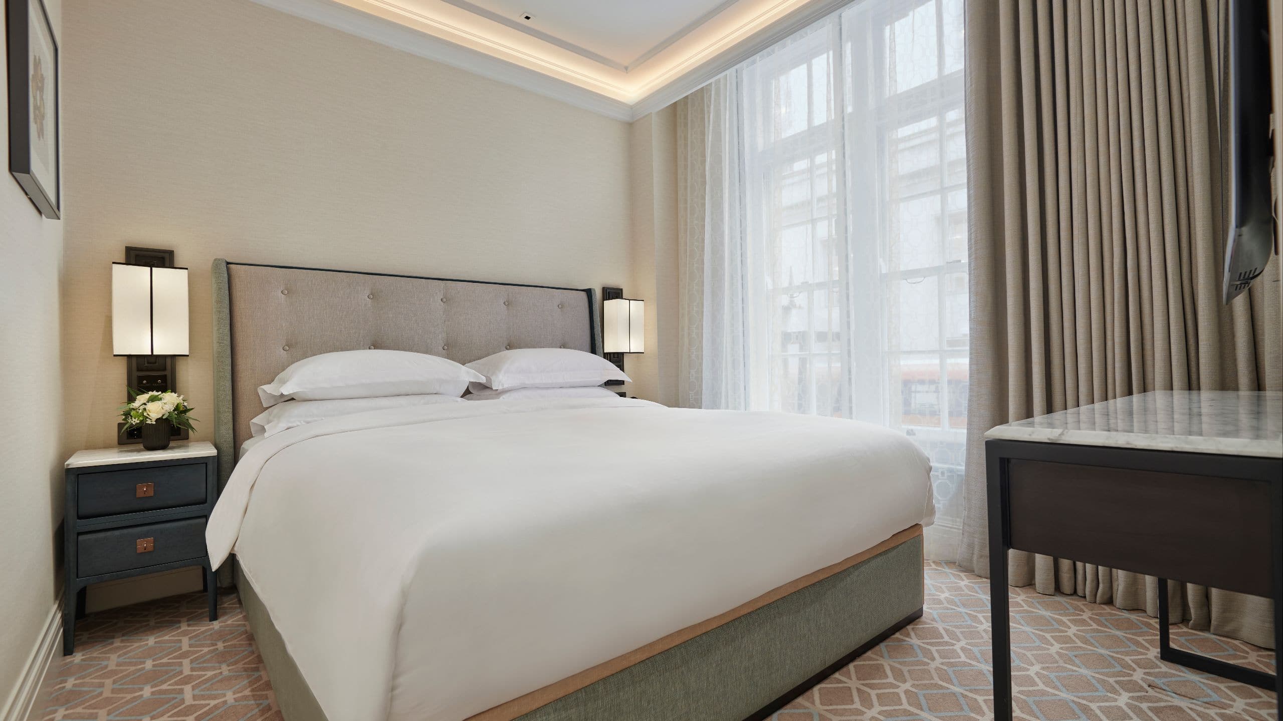 Great Scotland Yard Hotel - Image 4