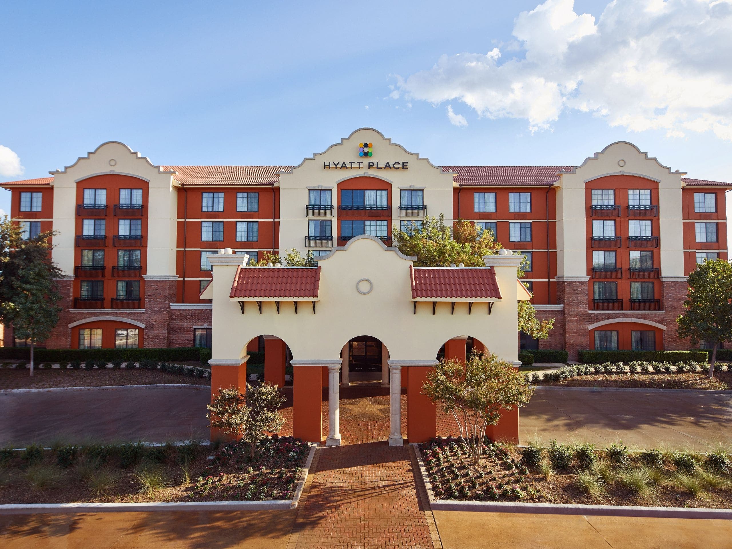 Hyatt Place Fort Worth Historic Stockyards - Image 1