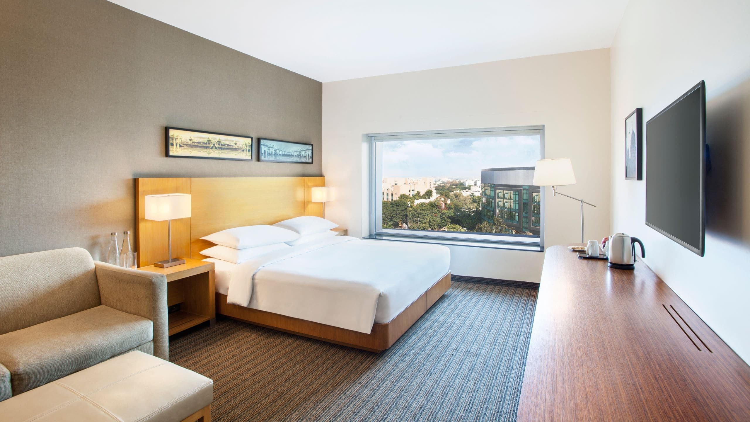 Hyatt Place Hyderabad Banjara Hills - Image 3