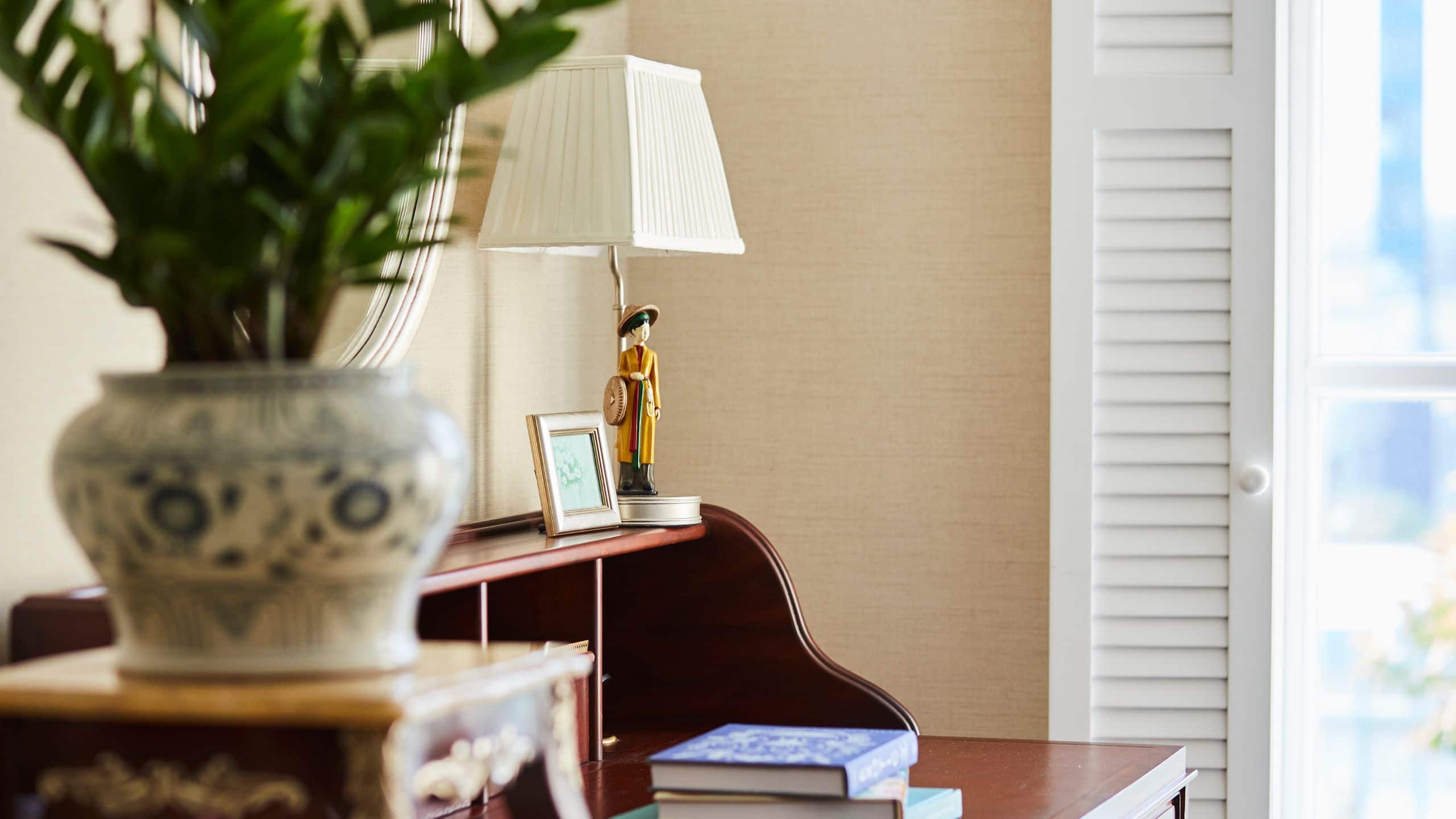 2 Twin Beds - Image 3