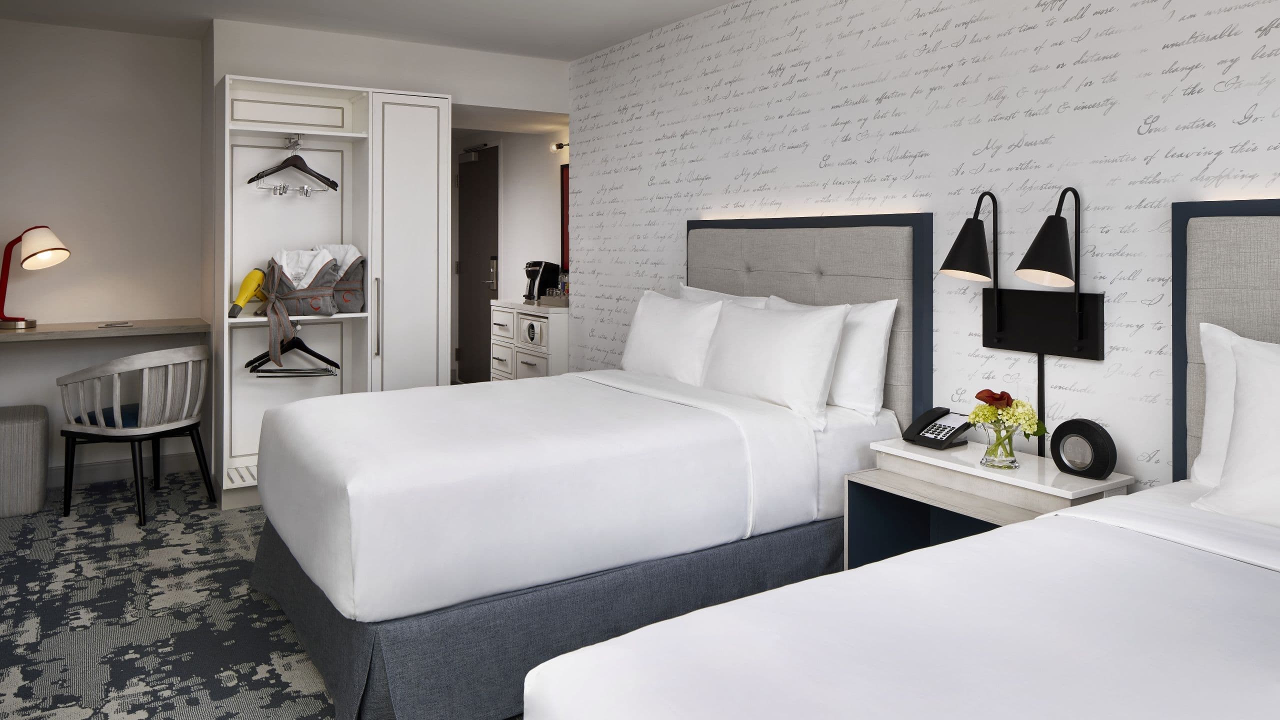 Hyatt Centric Old Town Alexandria - Image 2