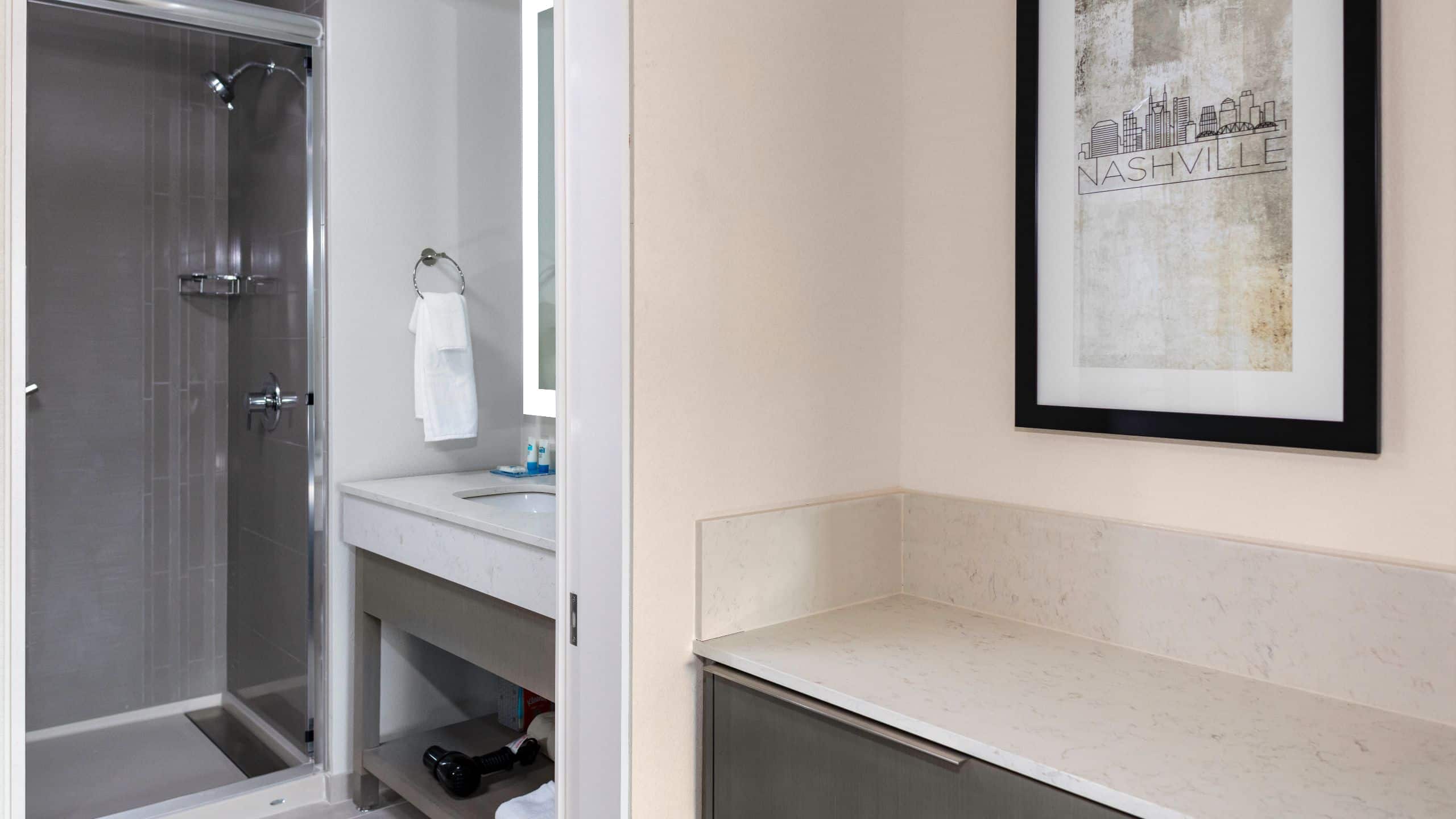 One Bedroom Kitchen Suite | King Bed (Plus Sofa Bed) - Image 1