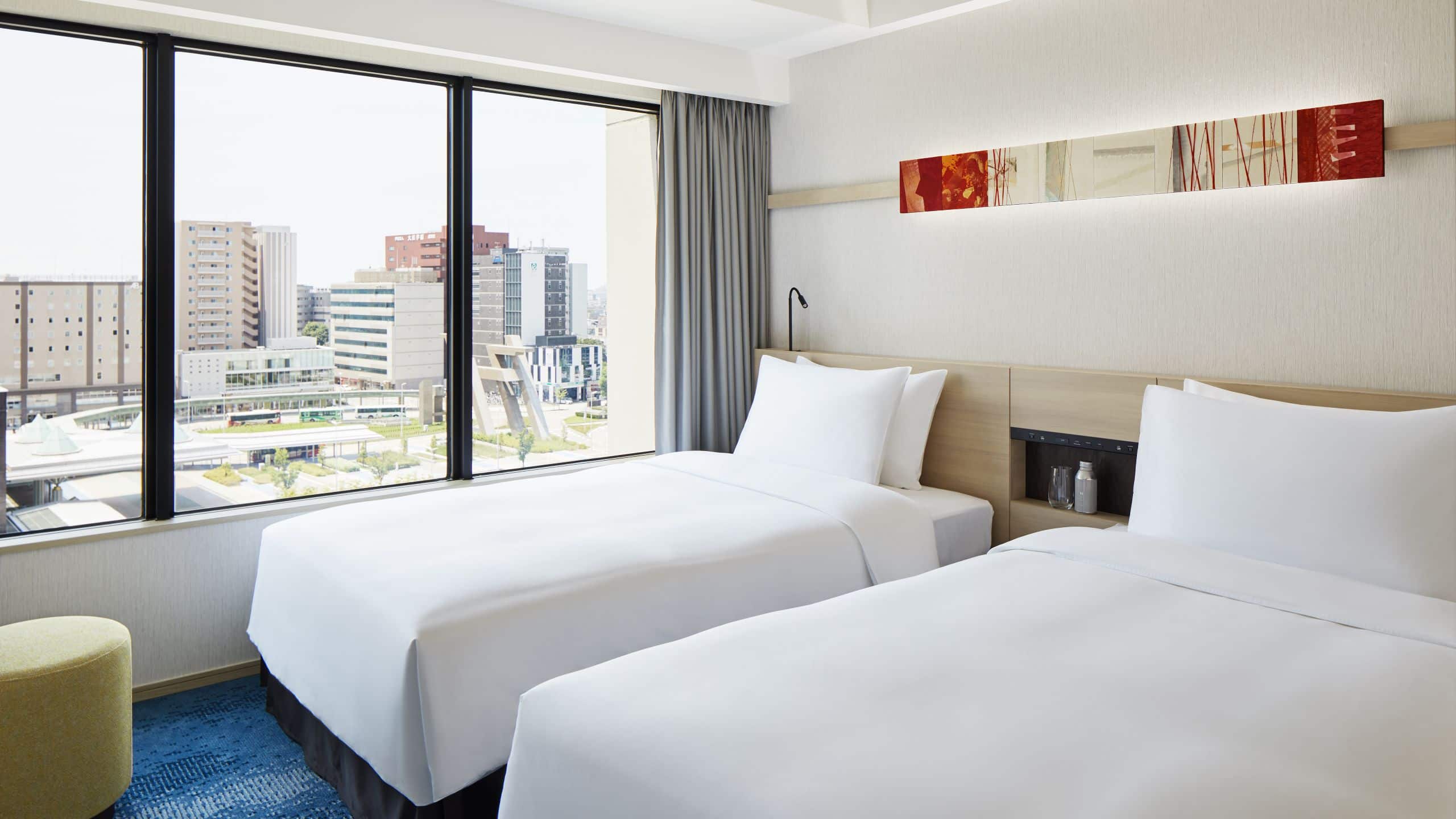 Kitchen Suite, 2 Twin beds, Sofa bed - Image 5