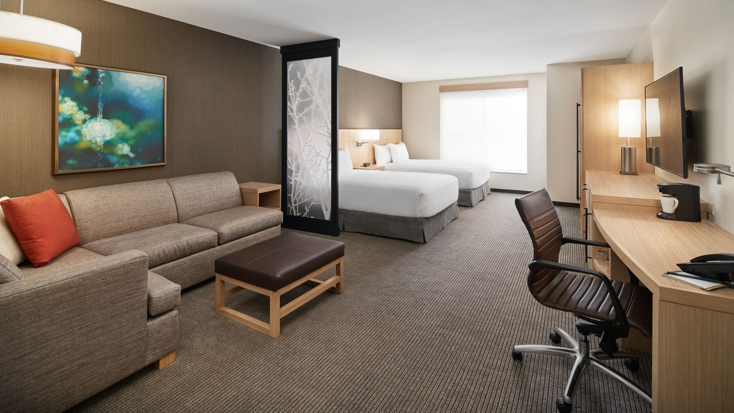 Accessible | Two Queen Beds/Tub - Image 1