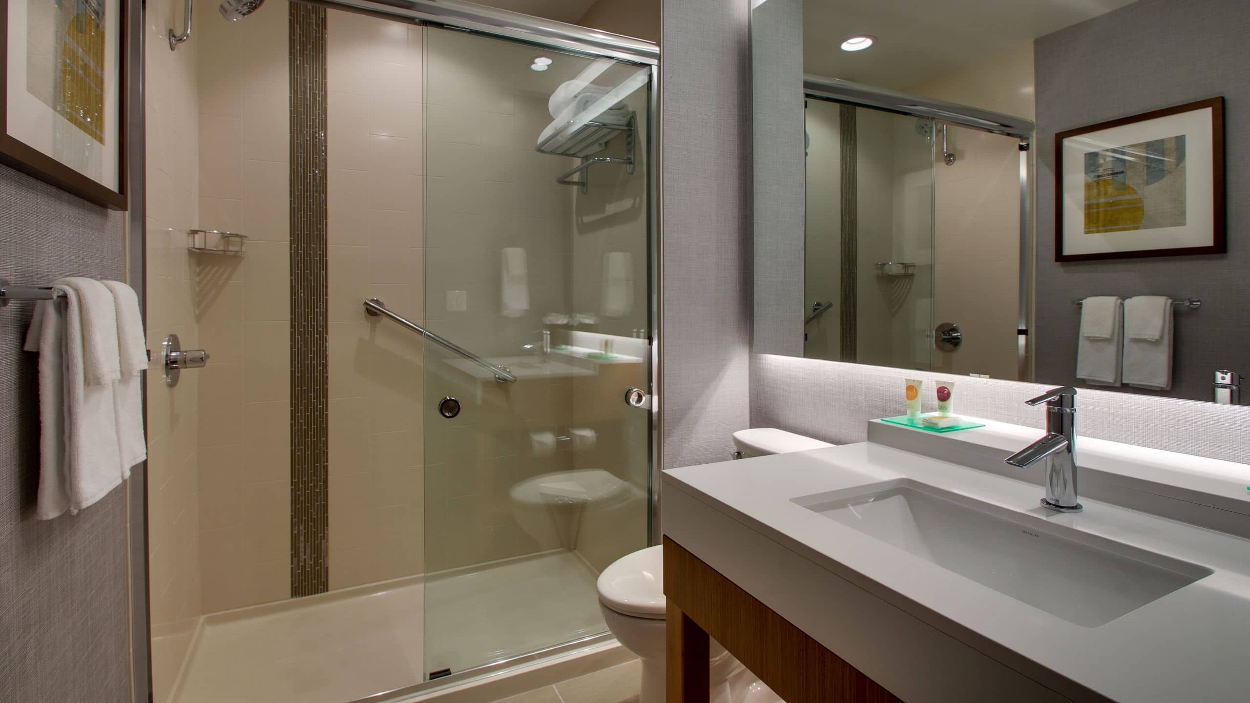 King Bed (plus sofa bed) - Image 6