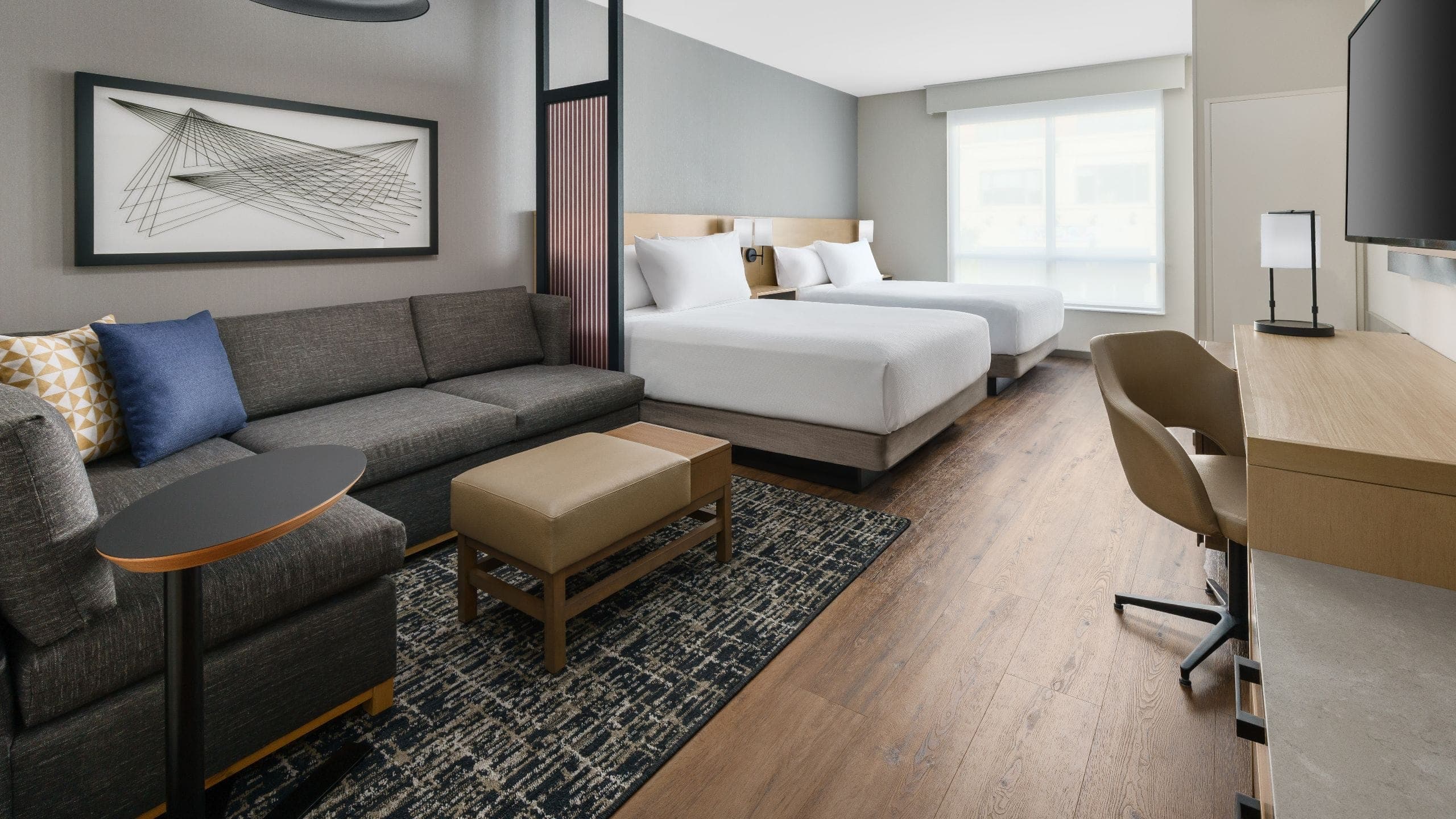 Accessible | Two Queen Beds / Tub (plus sofa bed) - Image 3