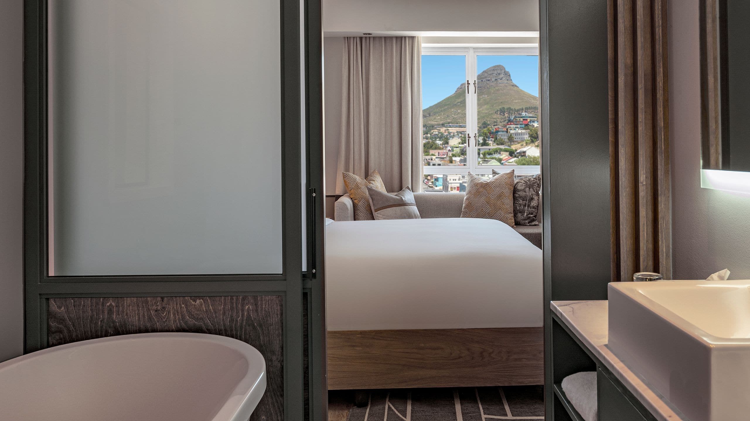 Hyatt Regency Cape Town - Image 3