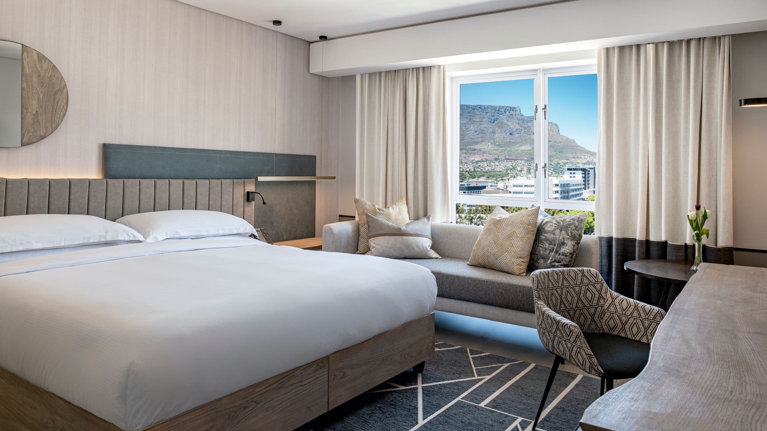 Hyatt Regency Cape Town - Image 2
