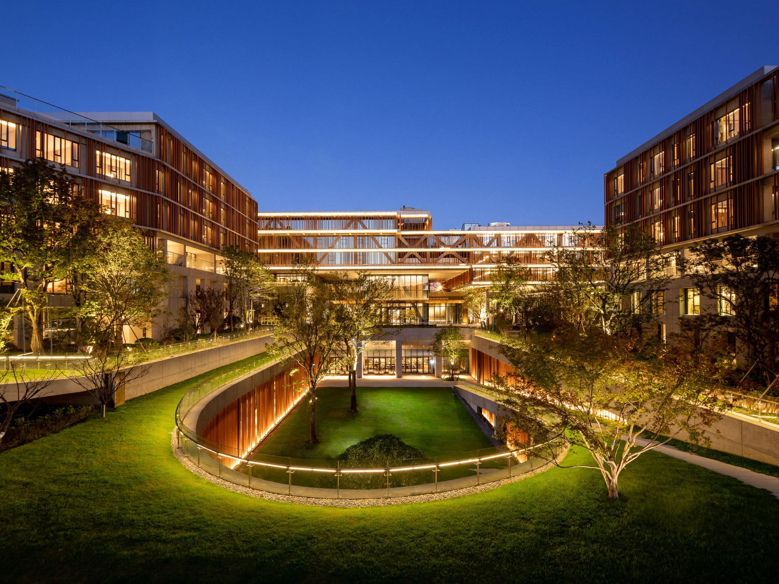 Grand WUJI Hotel
