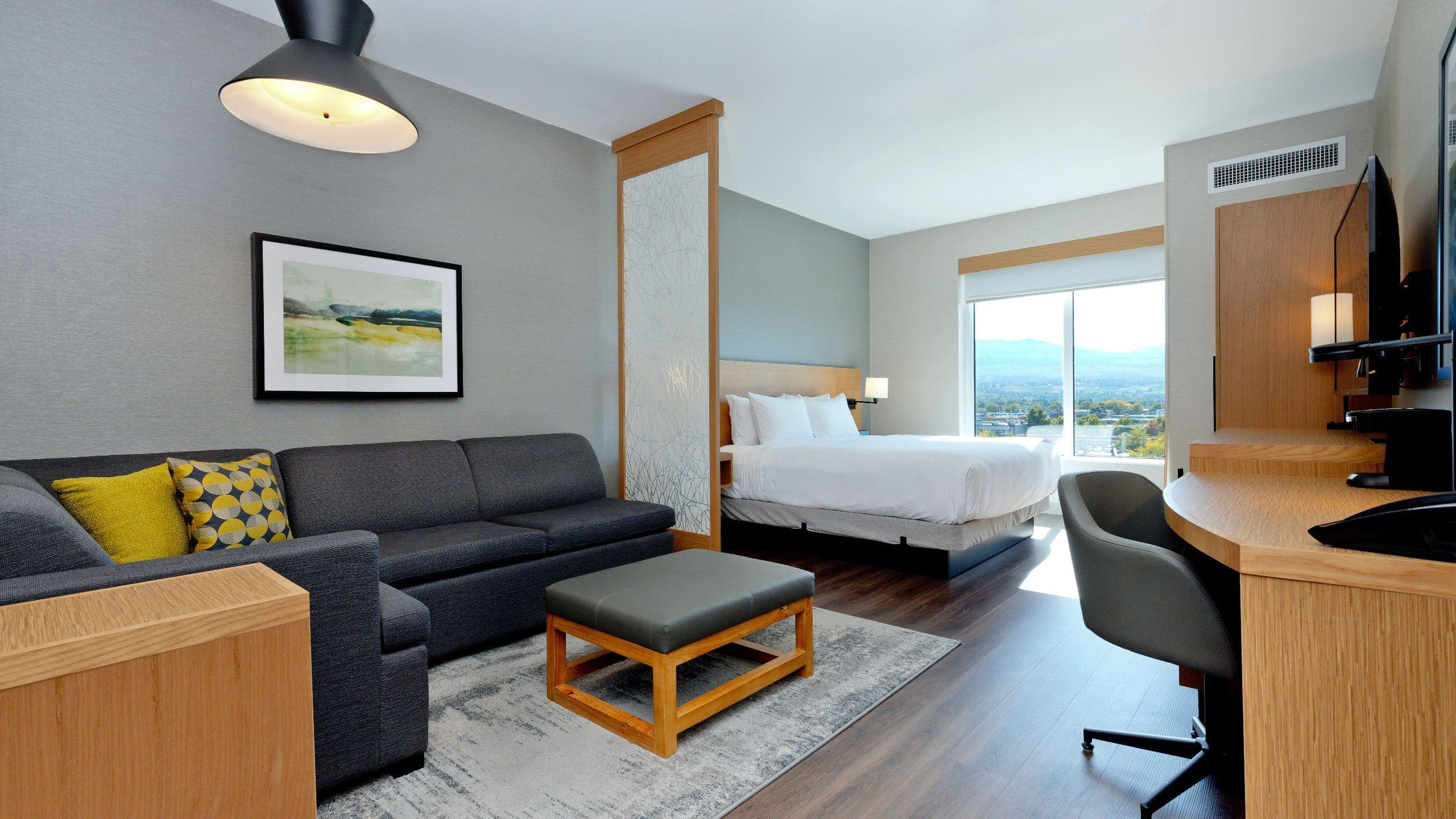 Hyatt Place Kelowna - Image 2