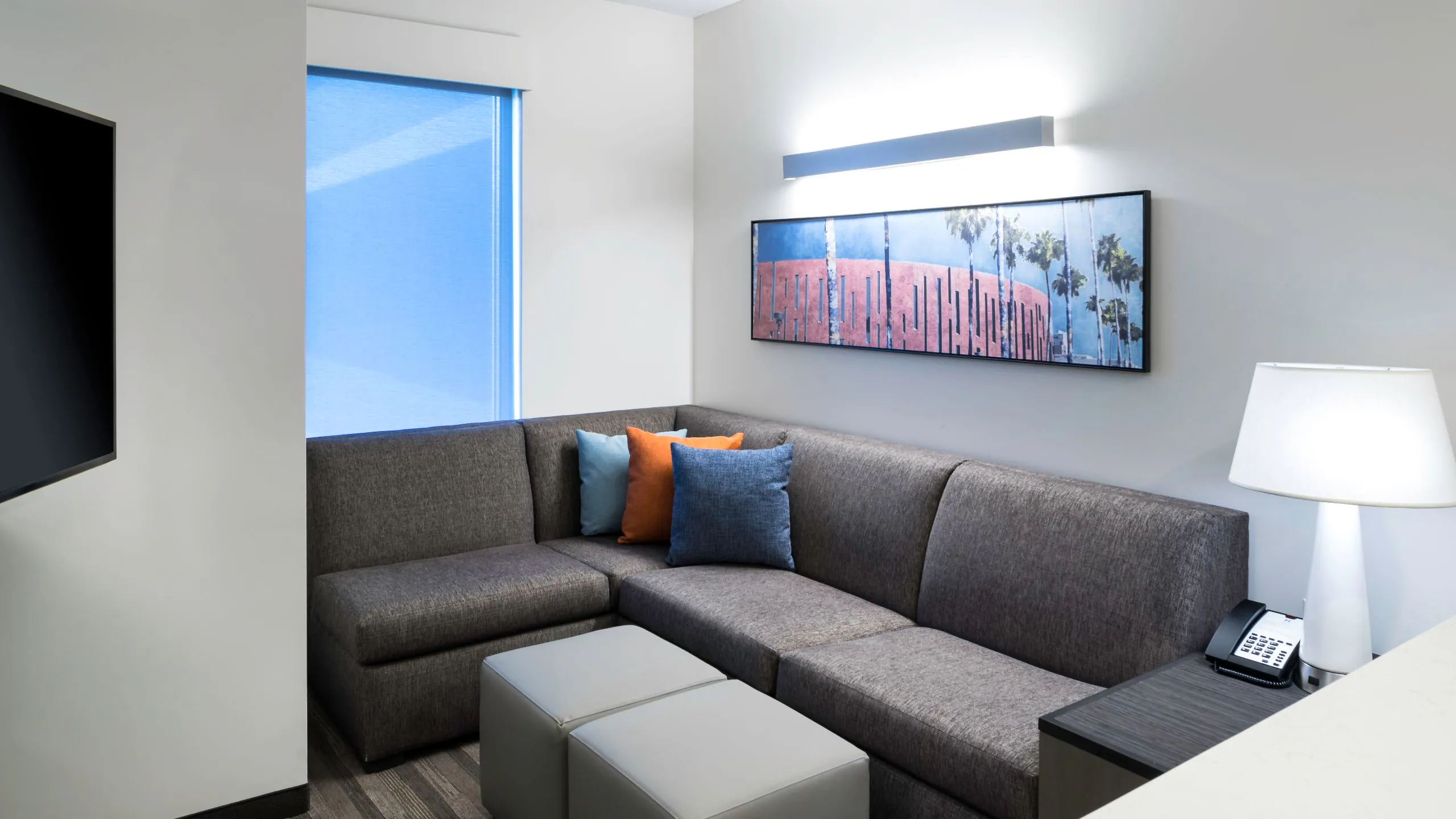 Studio Kitchen Suite | King Bed (plus sofa bed) - Image 3