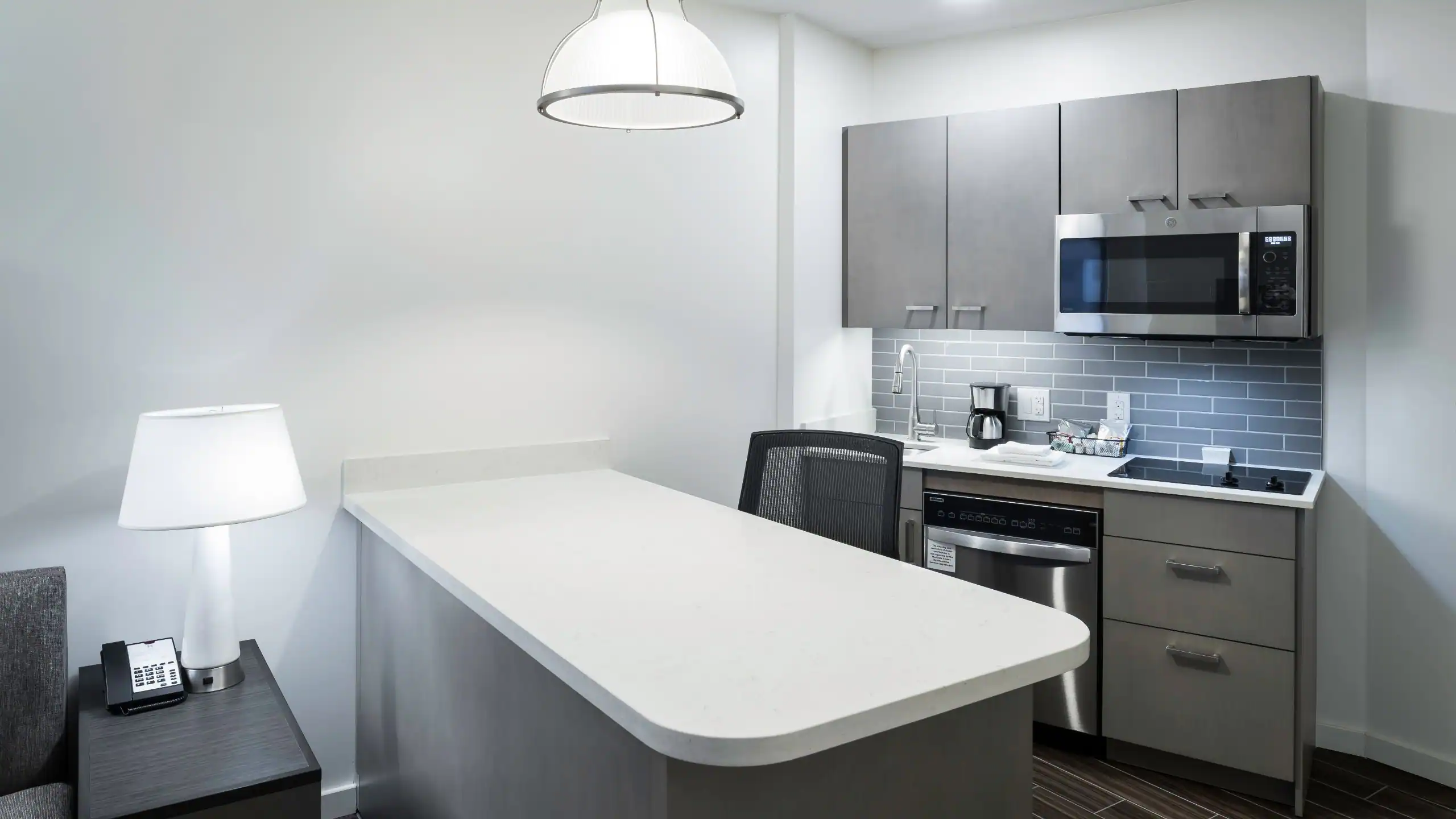 Studio Kitchen Suite | King Bed (plus sofa bed) - Image 4