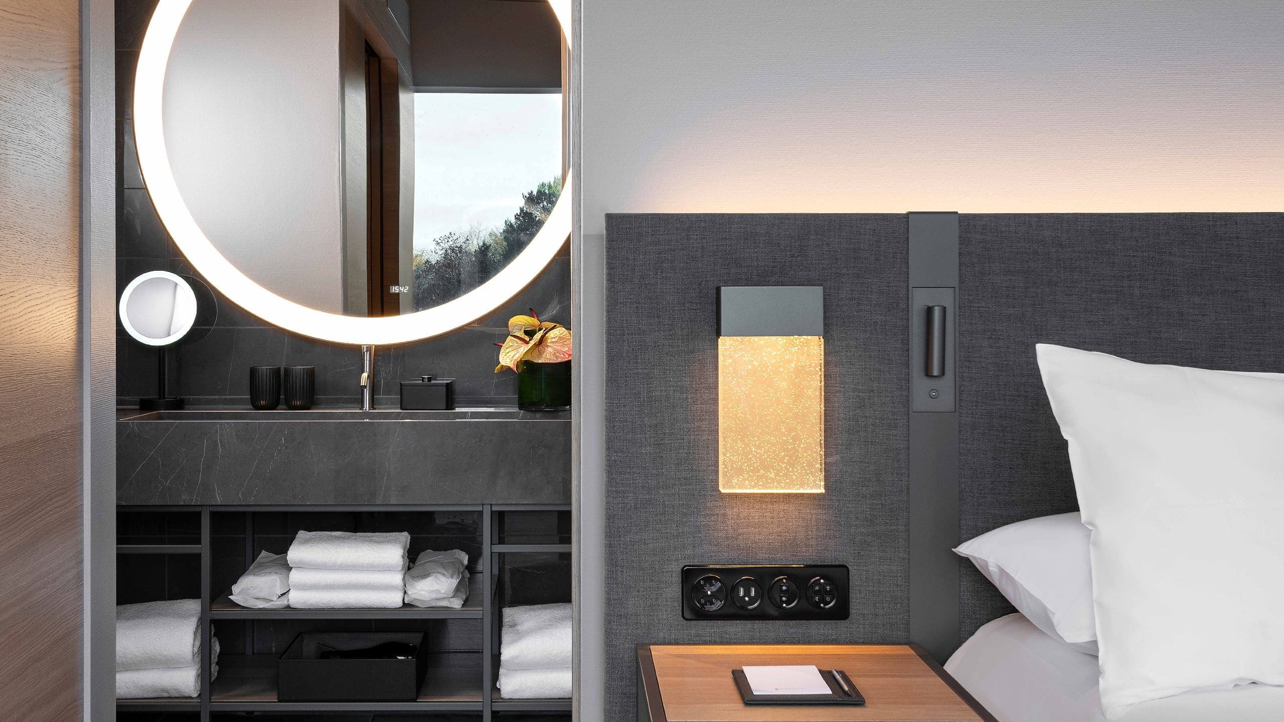 Regency Suite - Image 6